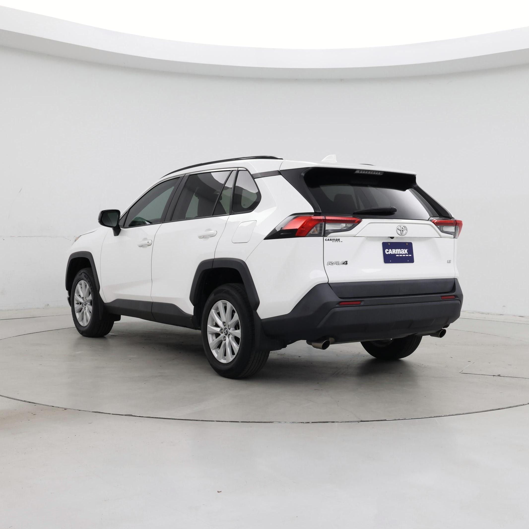 Thumbnail: 2020 Toyota RAV4 - 2