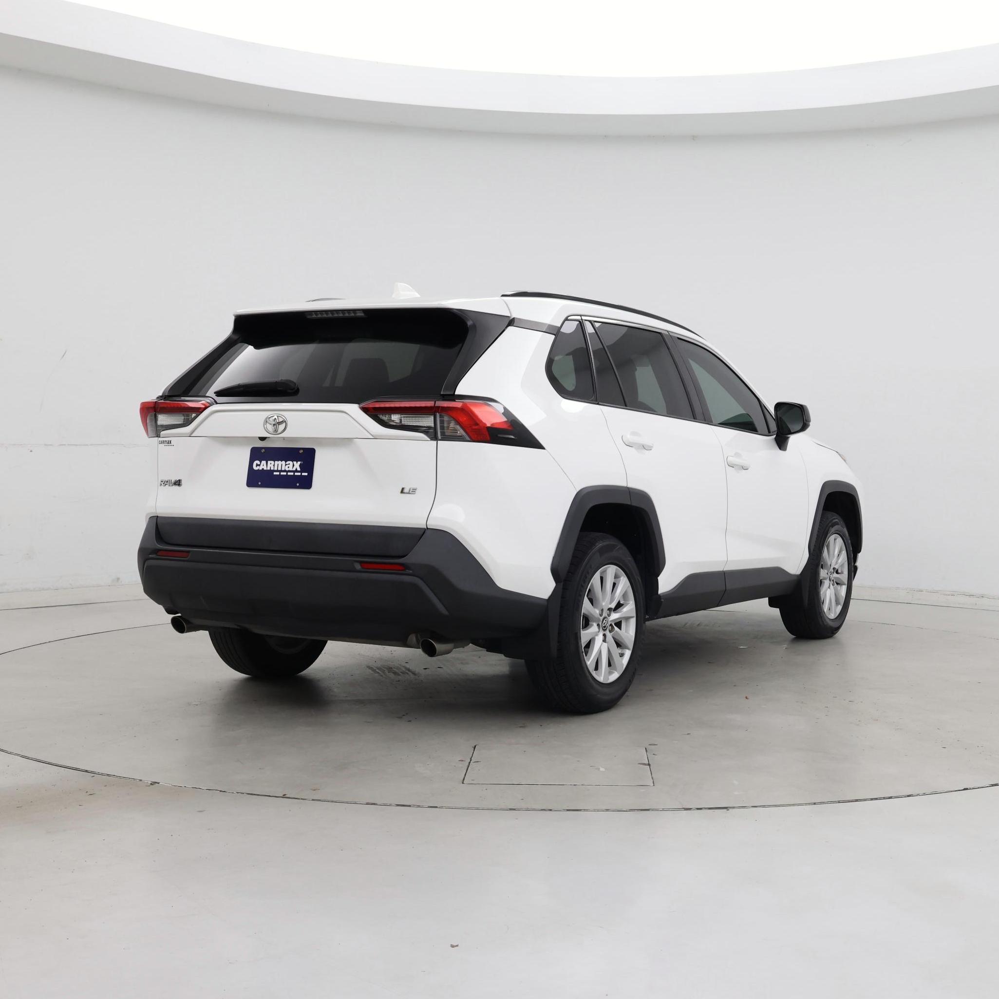 Thumbnail: 2020 Toyota RAV4 - 8