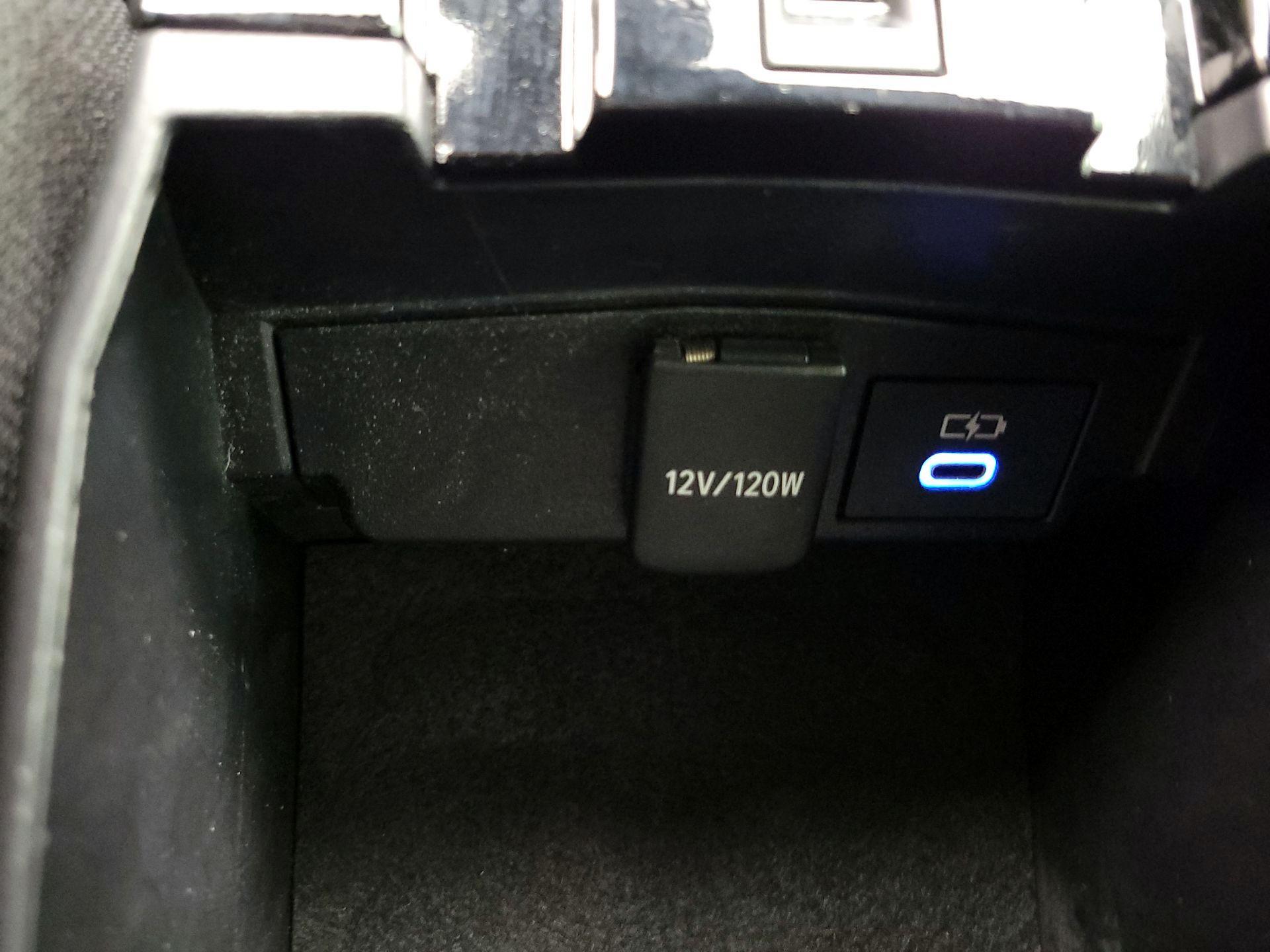 Thumbnail: 2022 Toyota Corolla - 18