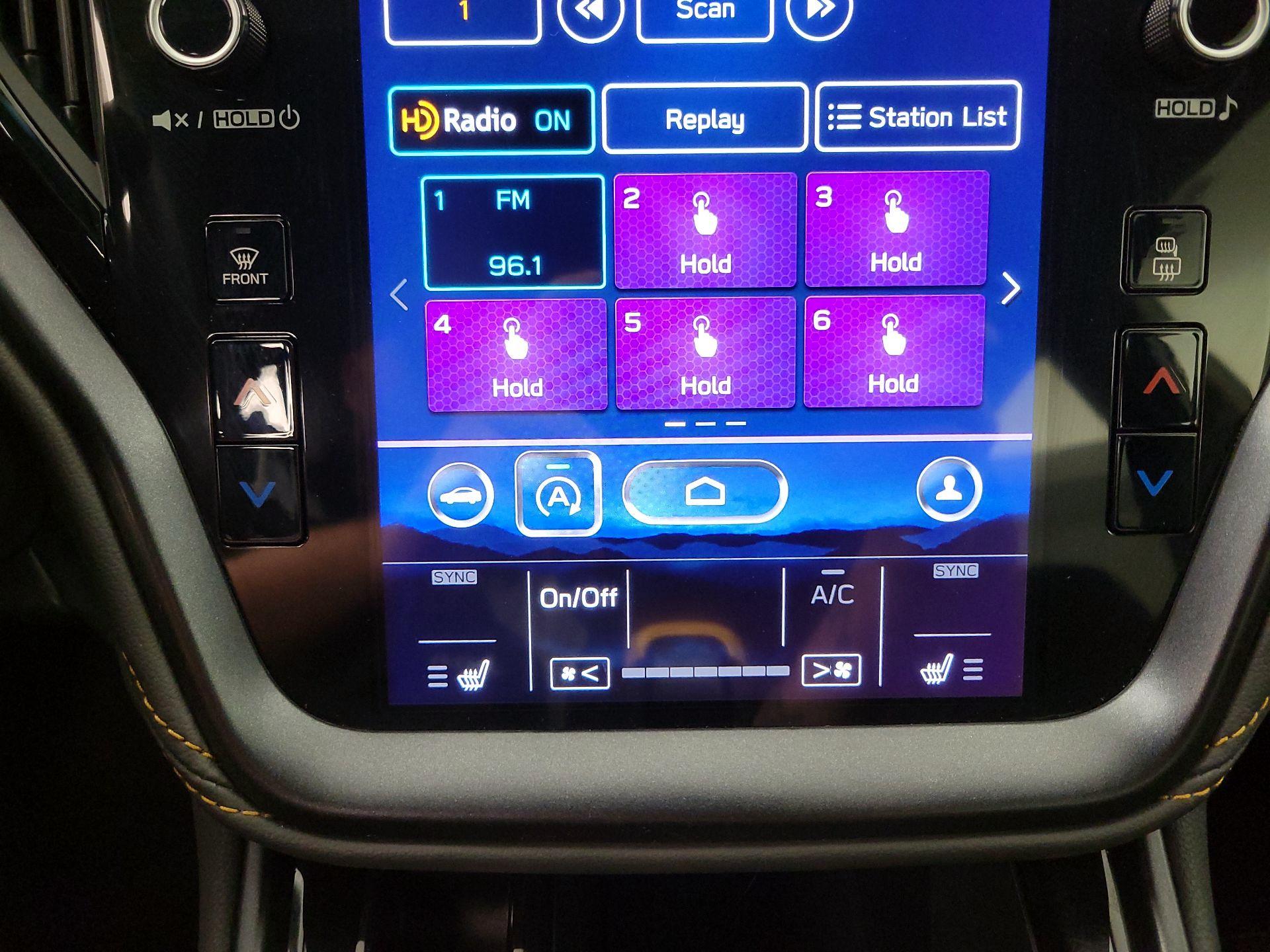 Thumbnail: 2022 Subaru Outback - 16