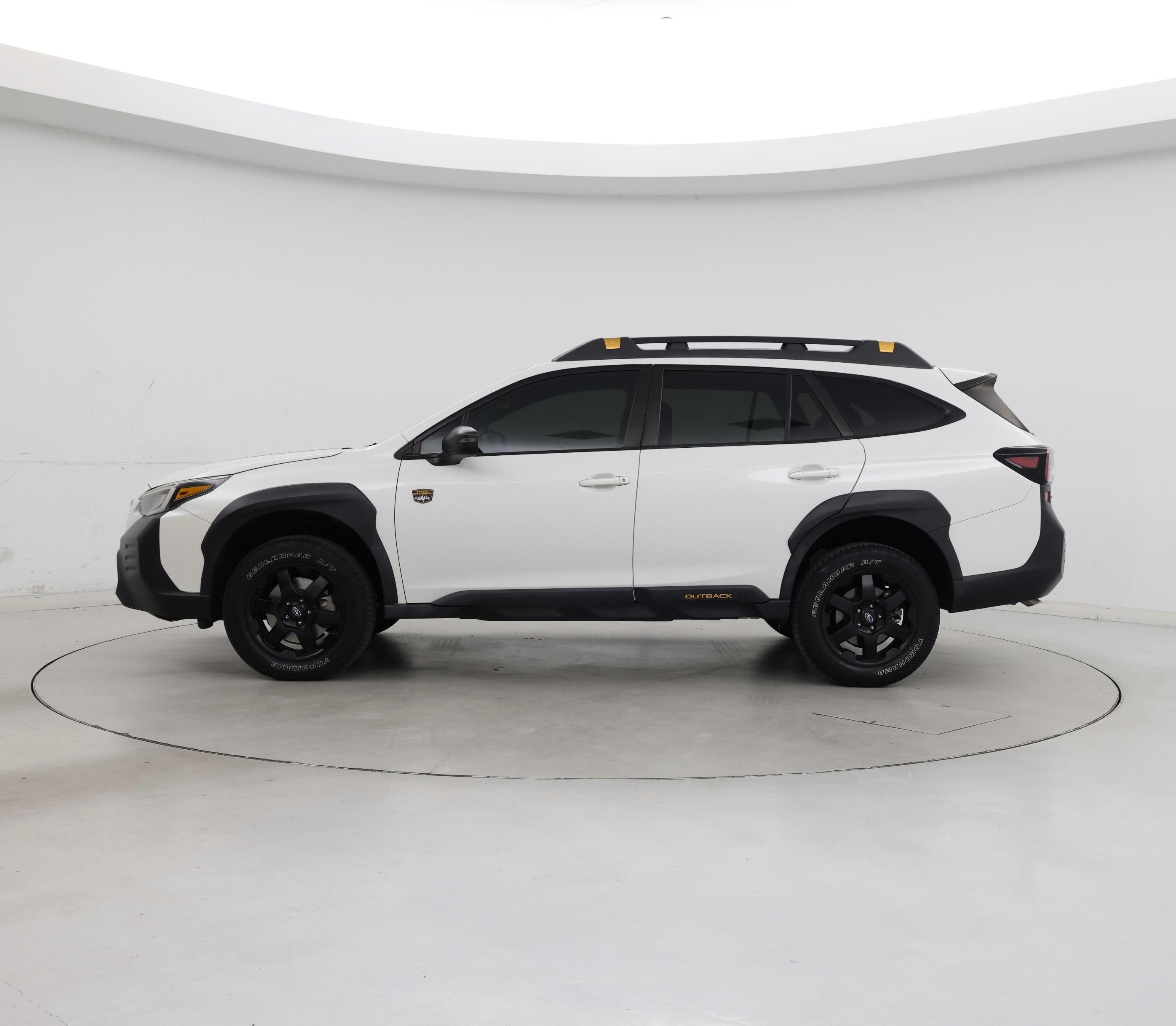 Thumbnail: 2022 Subaru Outback - 3