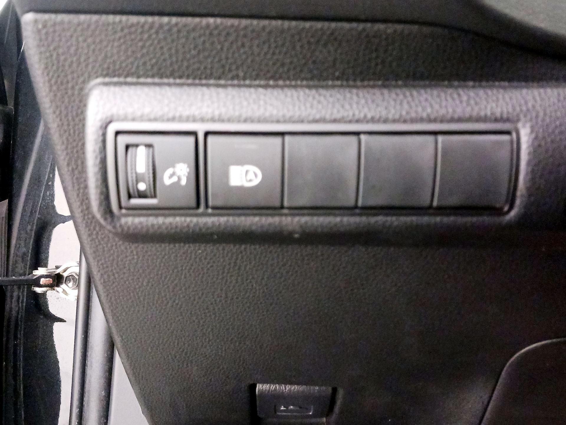 Thumbnail: 2022 Toyota Corolla - 13