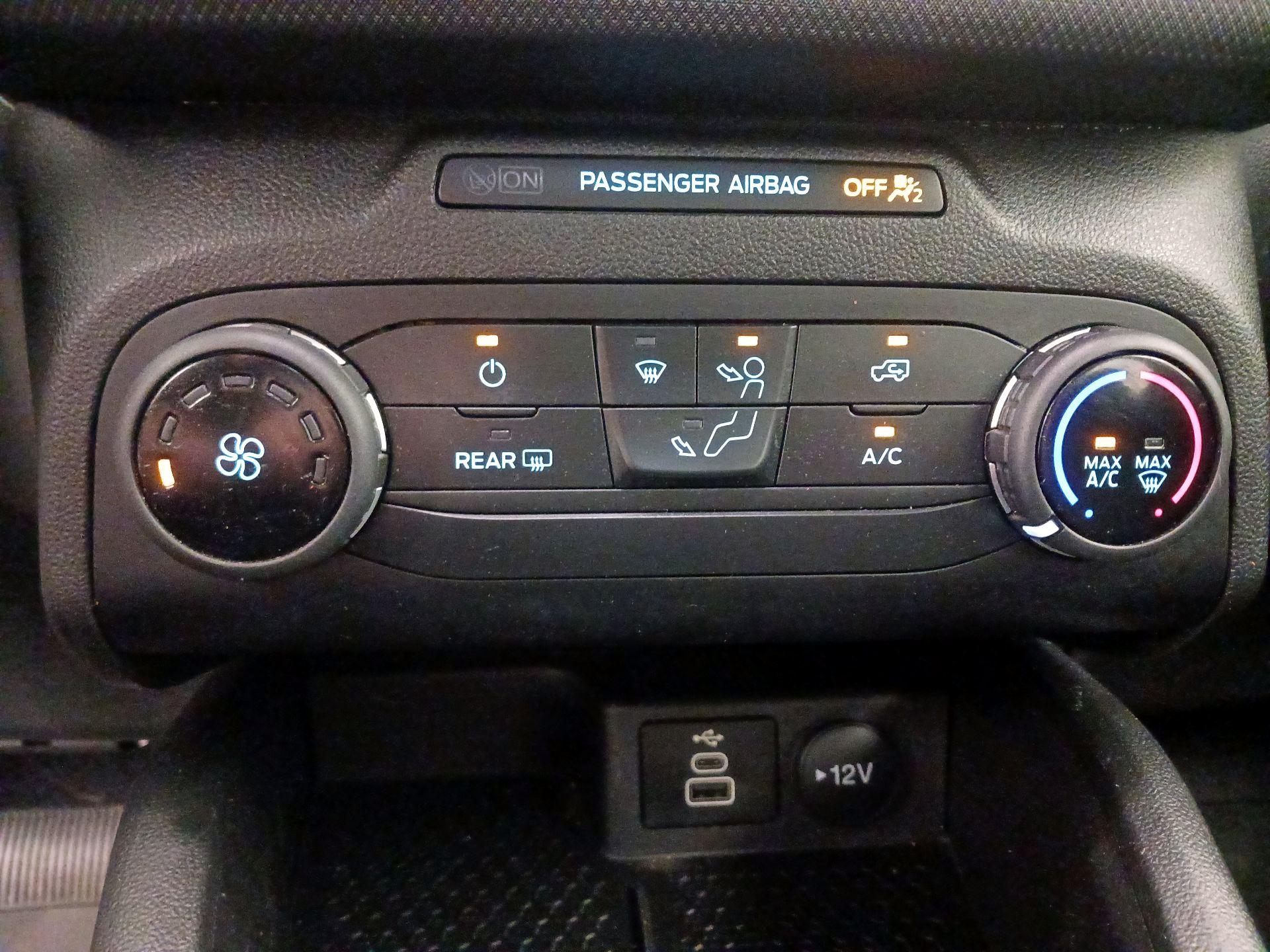 Thumbnail: 2023 Ford Bronco Sport - 16