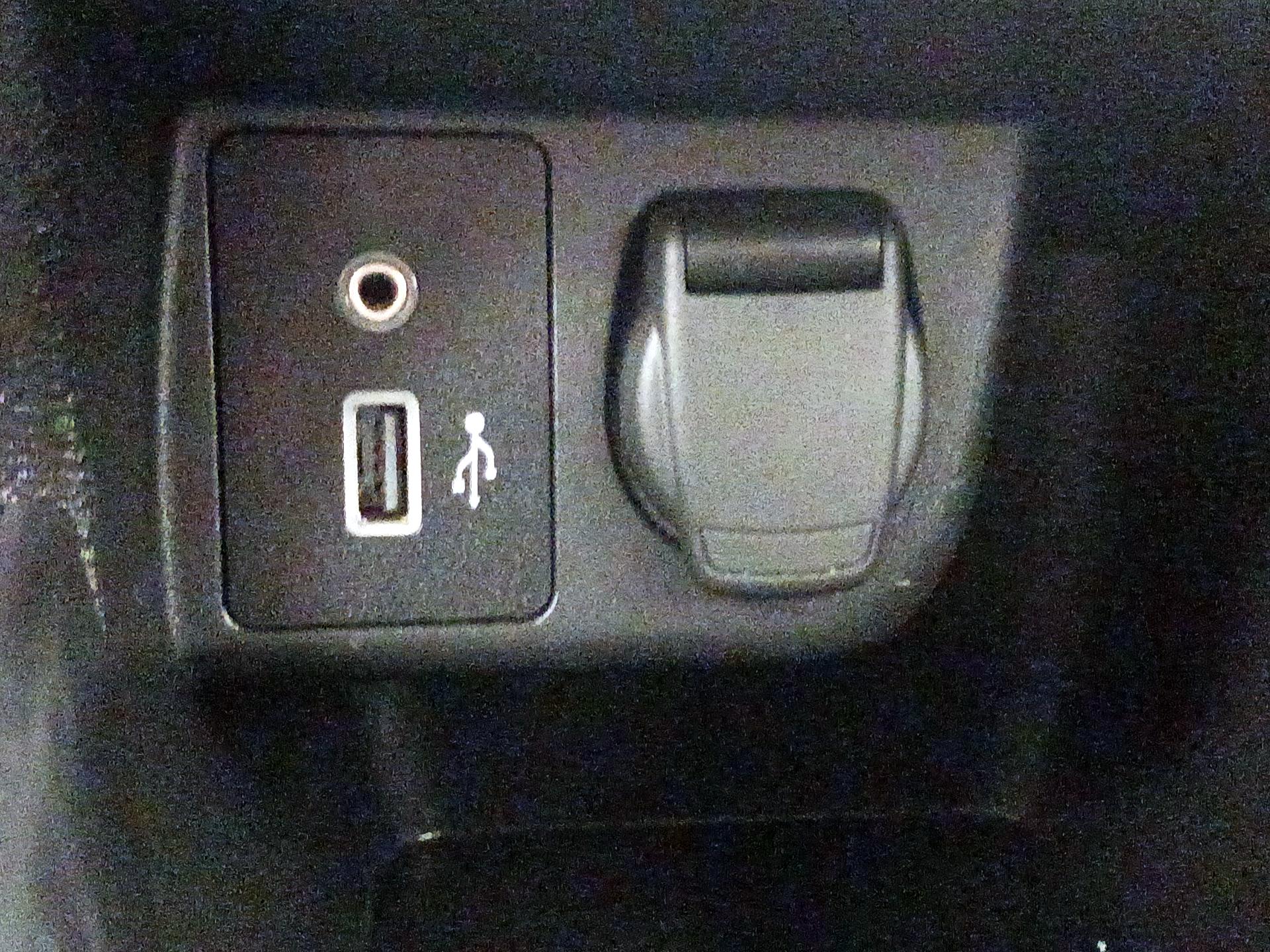 Thumbnail: 2022 Nissan Versa - 18