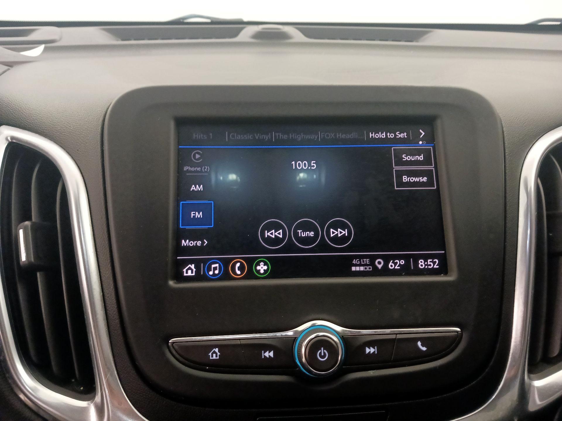 Thumbnail: 2022 Chevrolet Equinox - 15