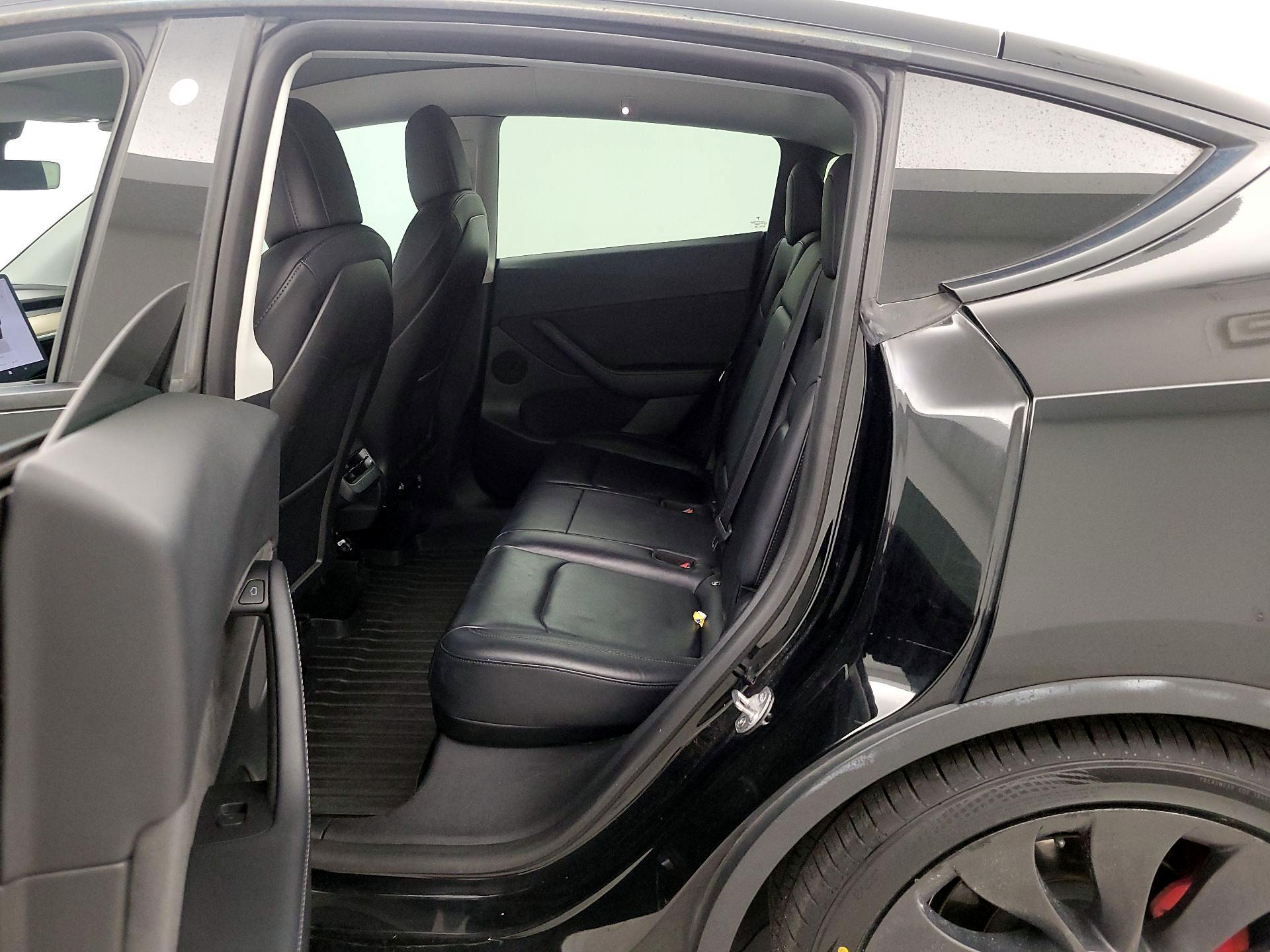 Thumbnail: 2022 Tesla Model Y - 20