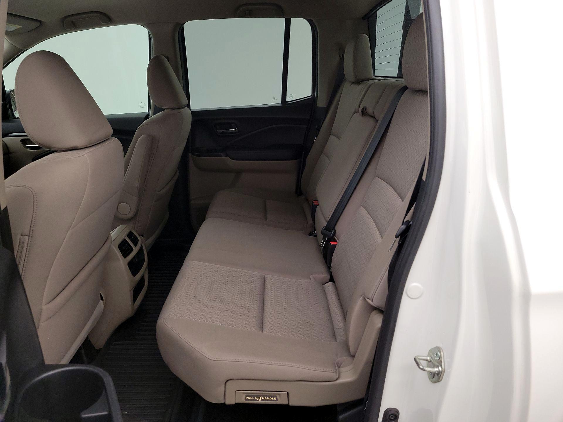 Thumbnail: 2017 Honda Ridgeline - 19