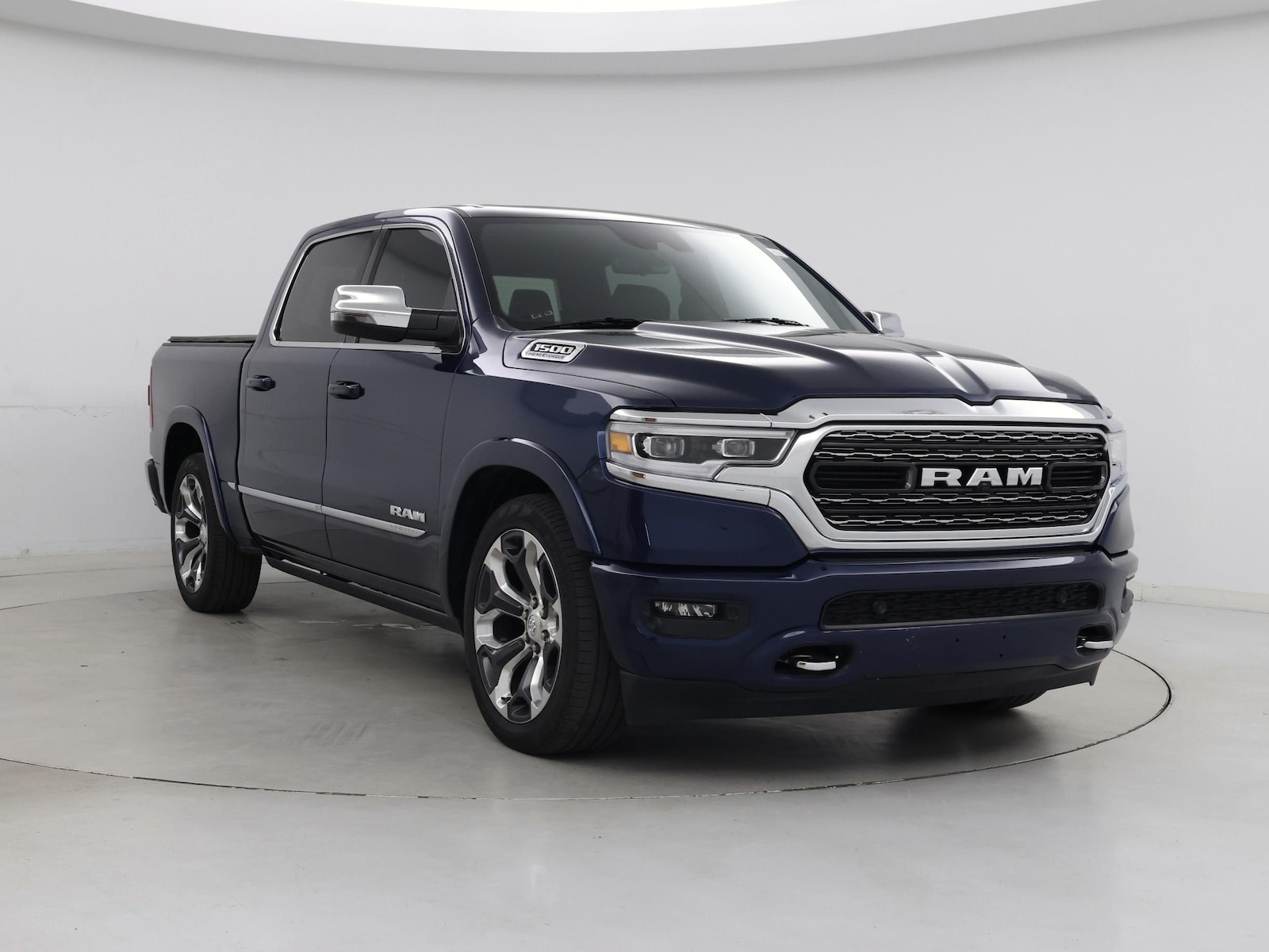 2024 RAM Ram 1500 Pickup Limited - Photo 2