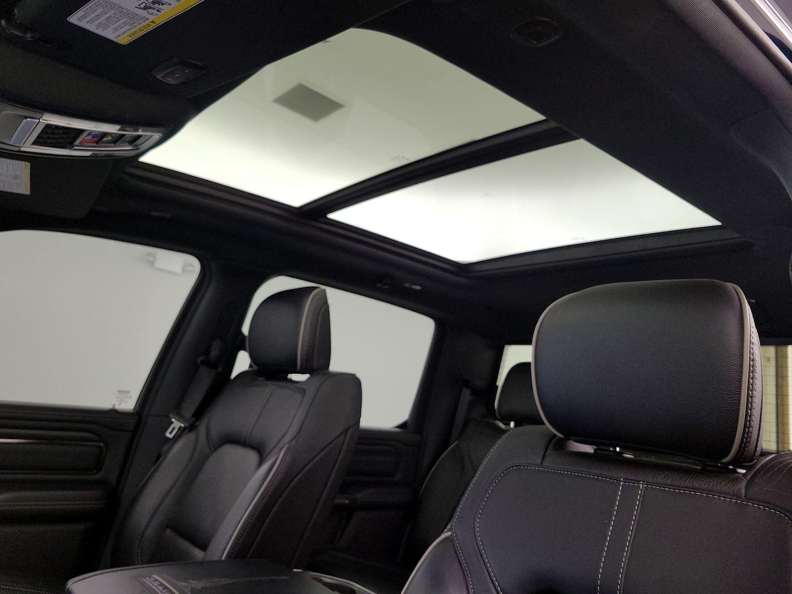 2024 RAM Ram 1500 Pickup Limited - Photo 21