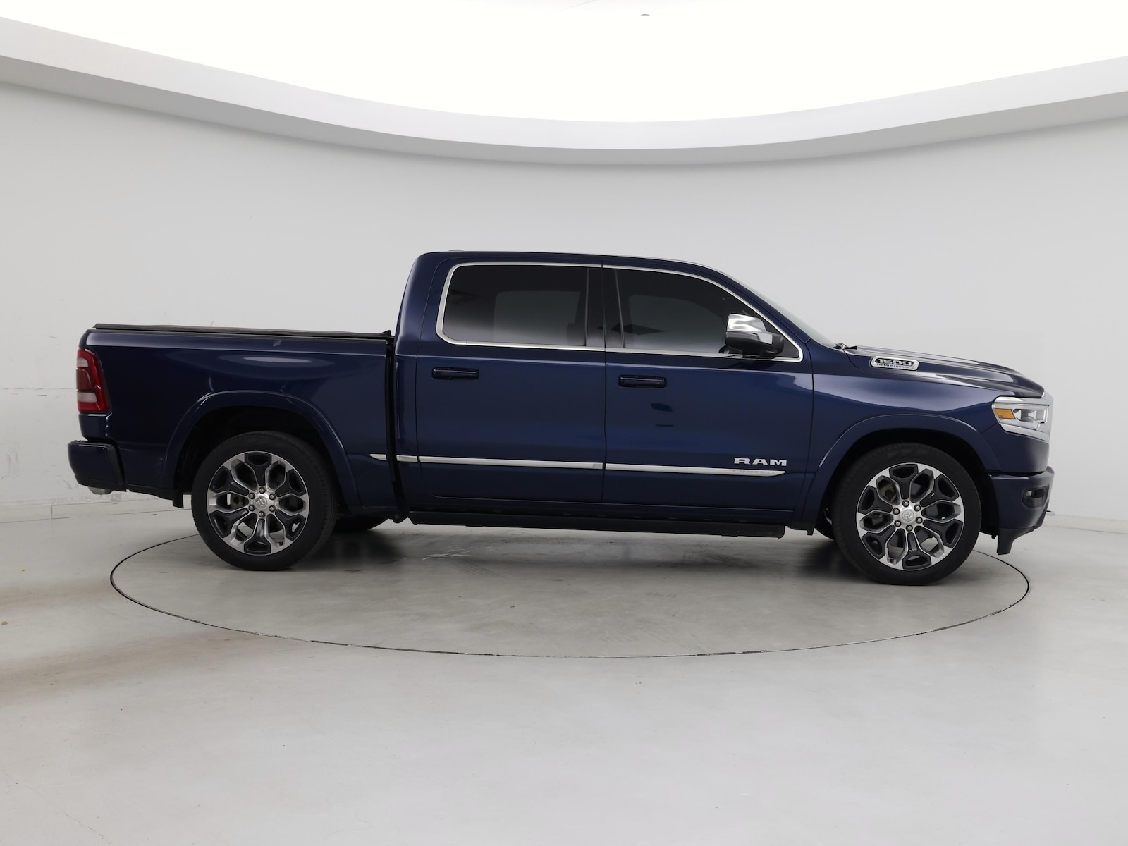 2024 RAM Ram 1500 Pickup Limited - Photo 8