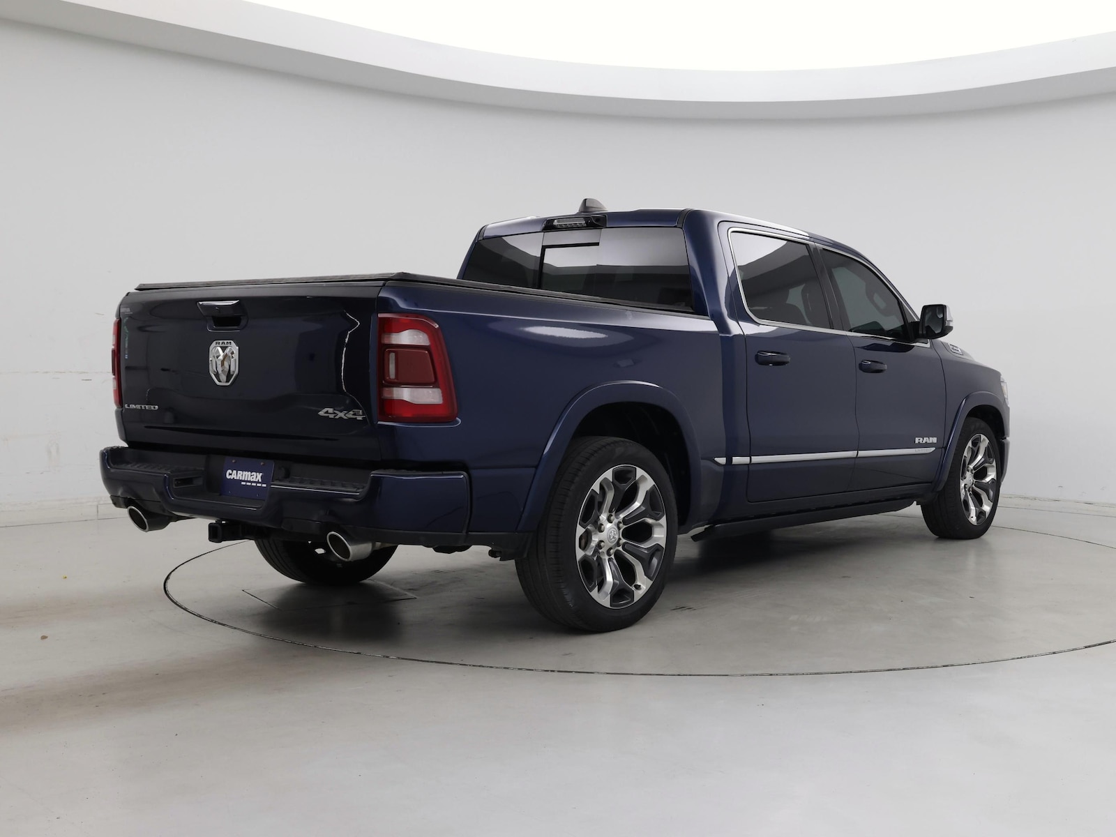2024 RAM Ram 1500 Pickup Limited - Photo 9