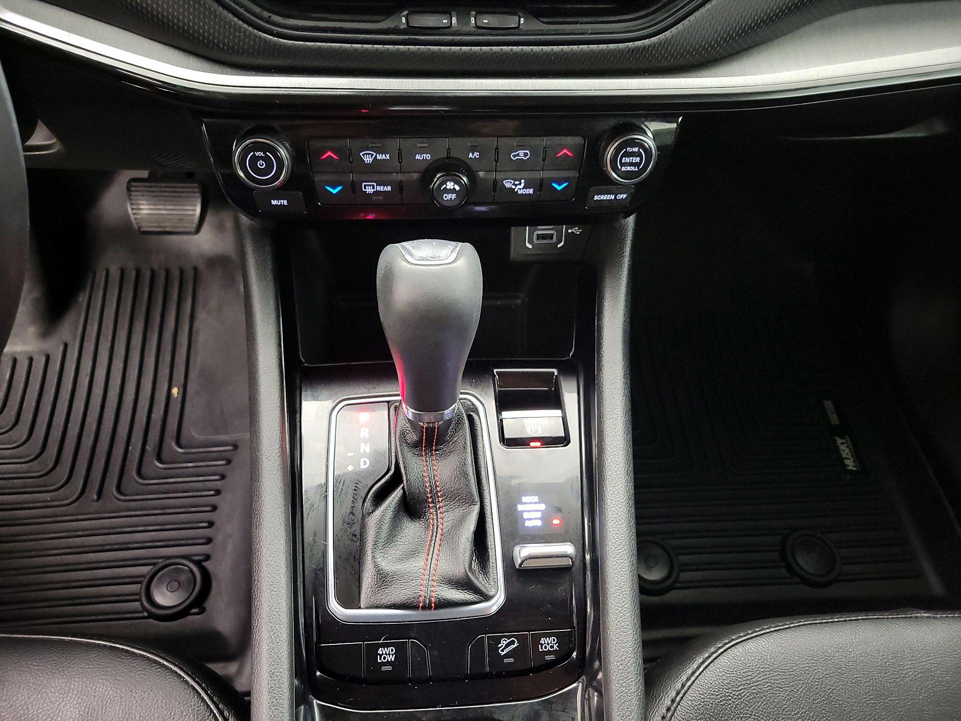 Thumbnail: 2022 Jeep Compass - 17