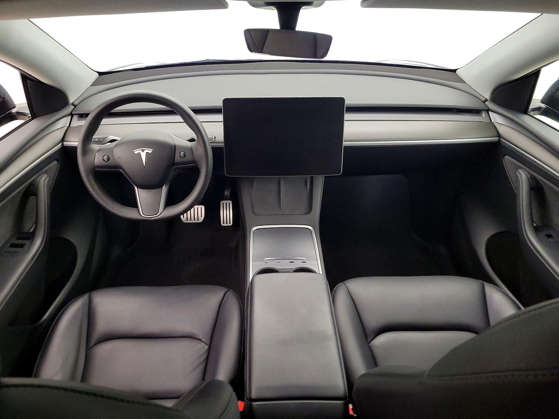 Thumbnail: 2024 Tesla Model Y - 9