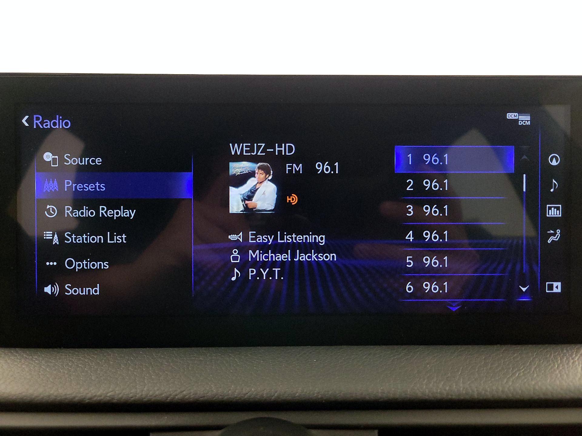 Thumbnail: 2024 Lexus IS - 16