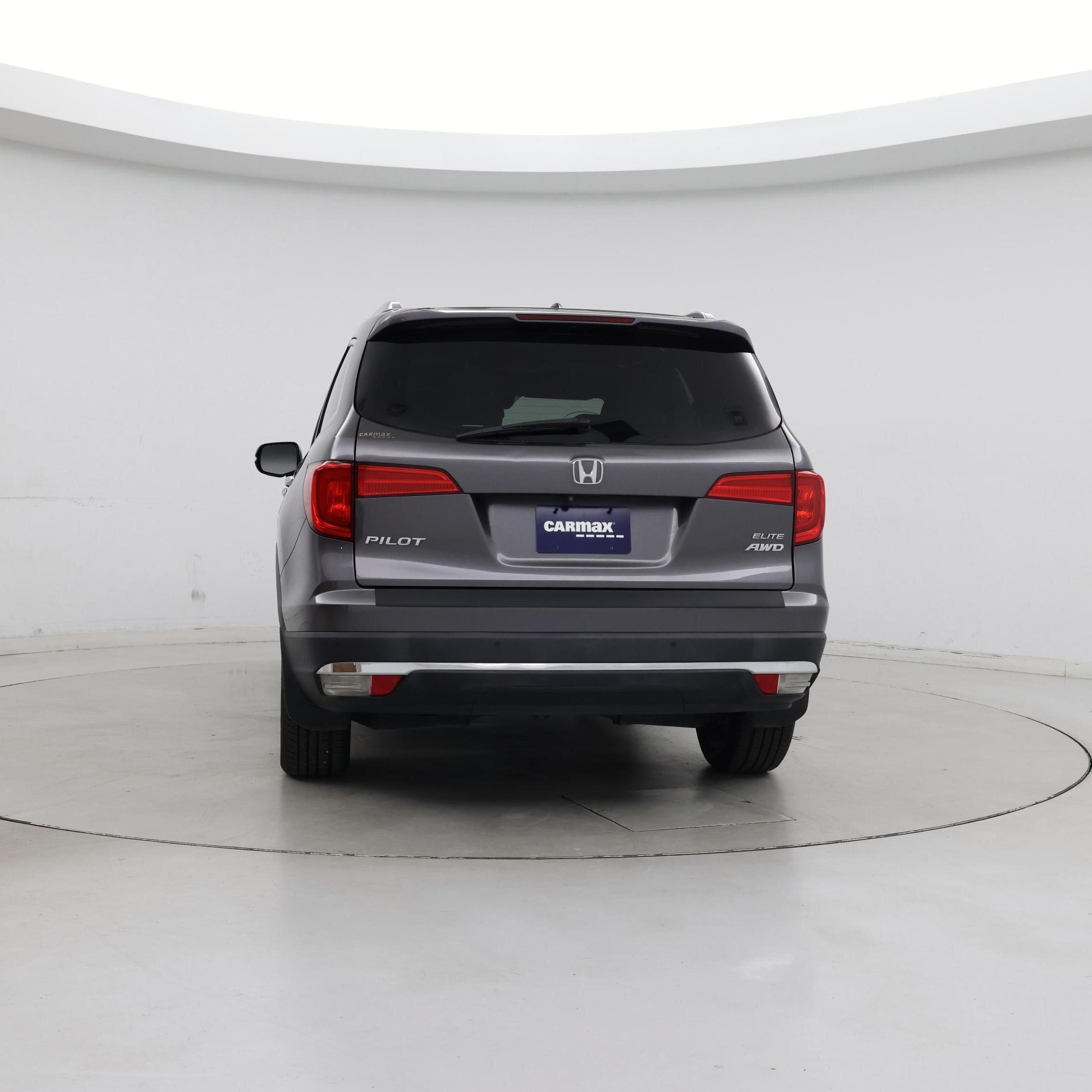 Thumbnail: 2017 Honda Pilot - 6