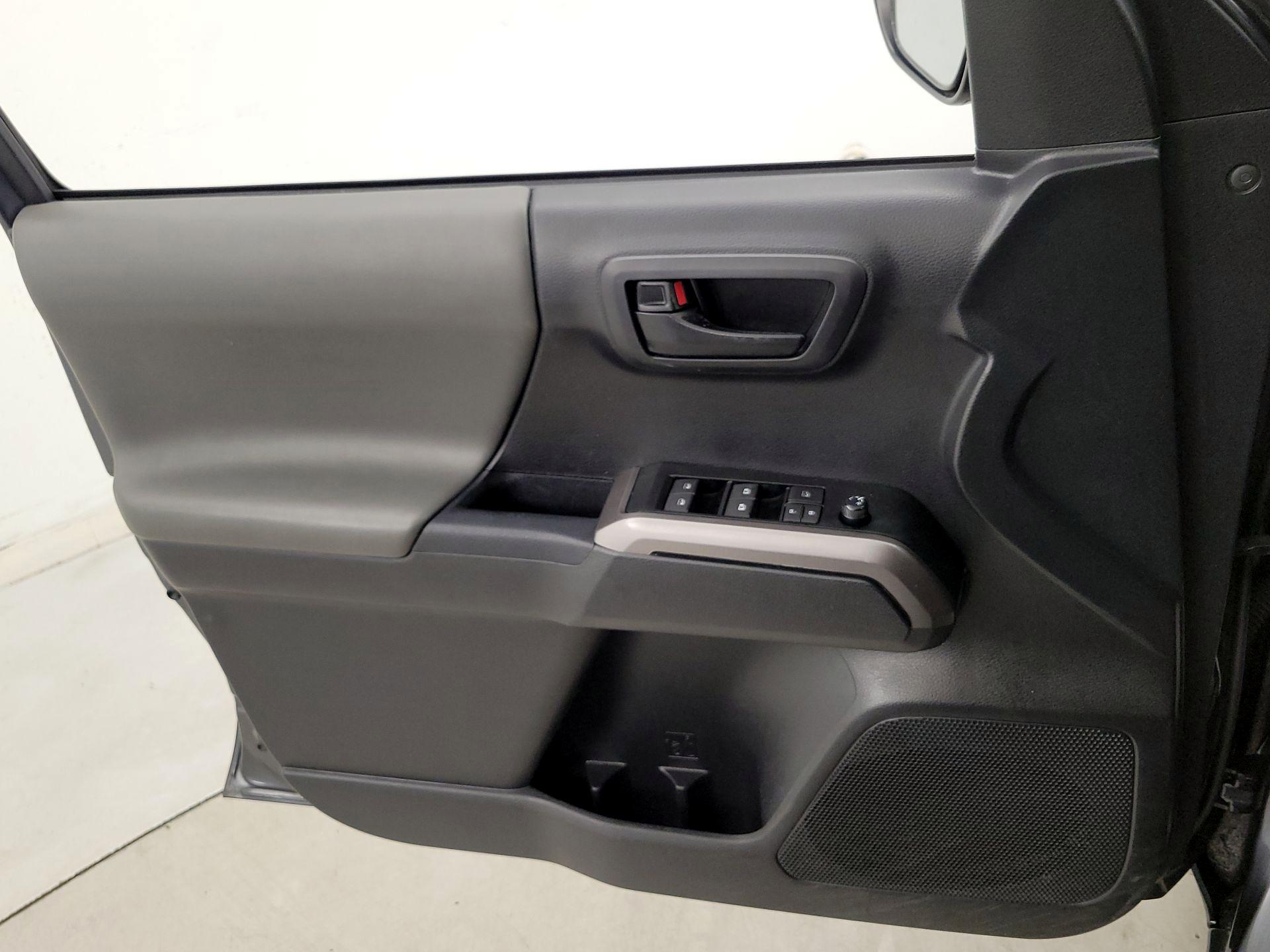 Thumbnail: 2023 Toyota Tacoma - 12