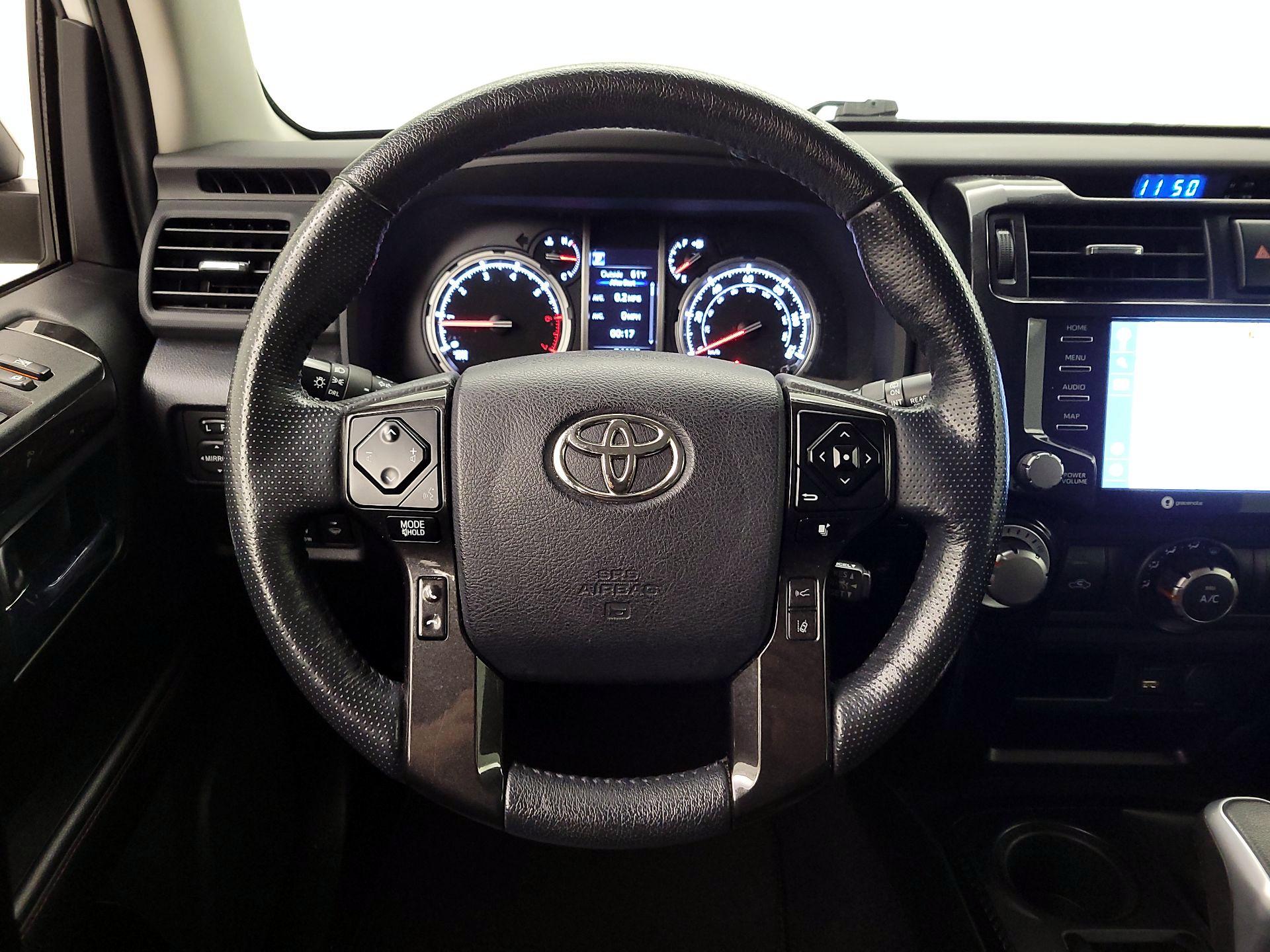 Thumbnail: 2023 Toyota 4Runner - 10