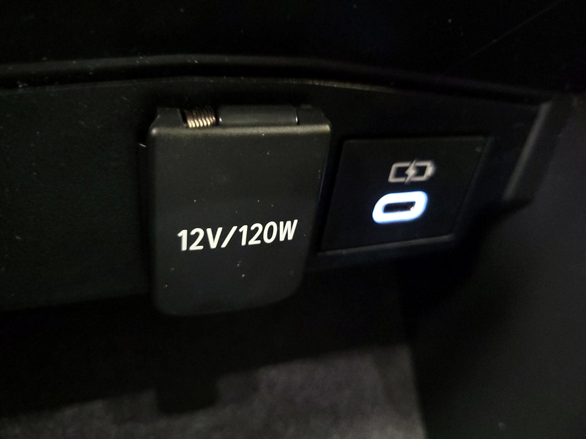 Thumbnail: 2024 Toyota Corolla - 18