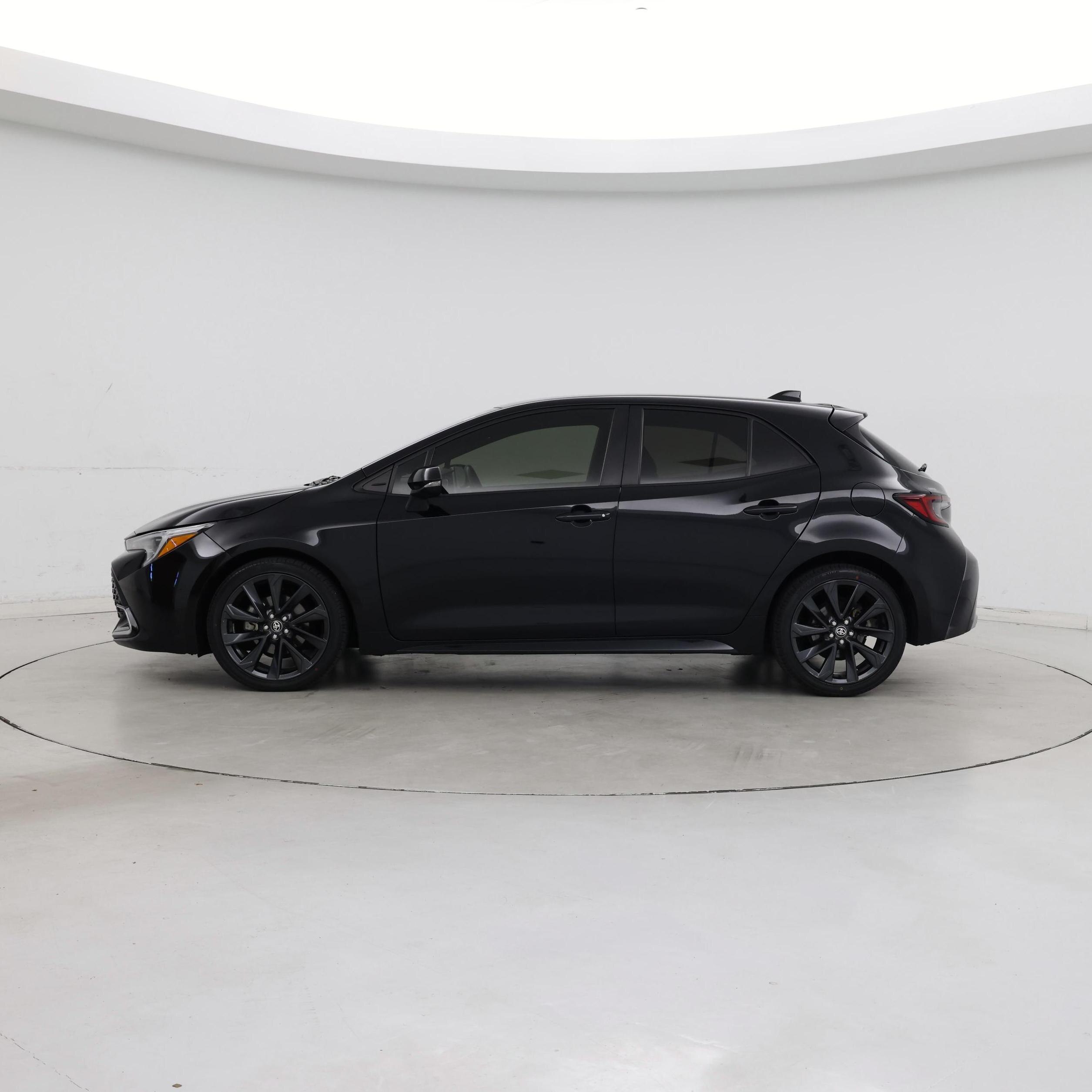 Thumbnail: 2024 Toyota Corolla - 3