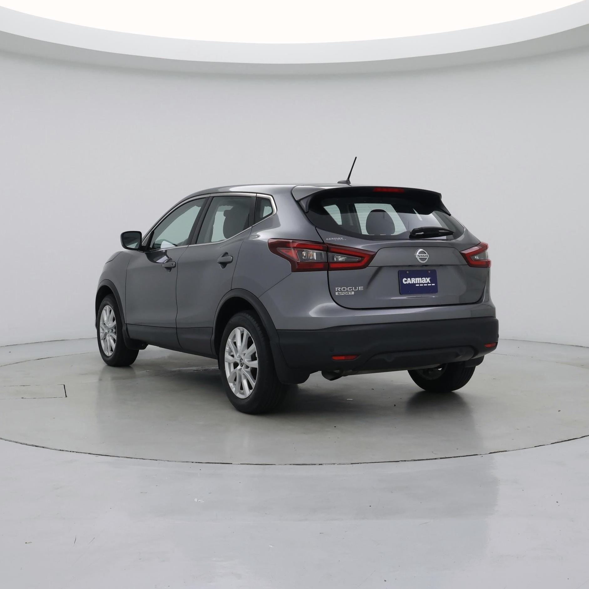 Thumbnail: 2022 Nissan Rogue Sport - 2