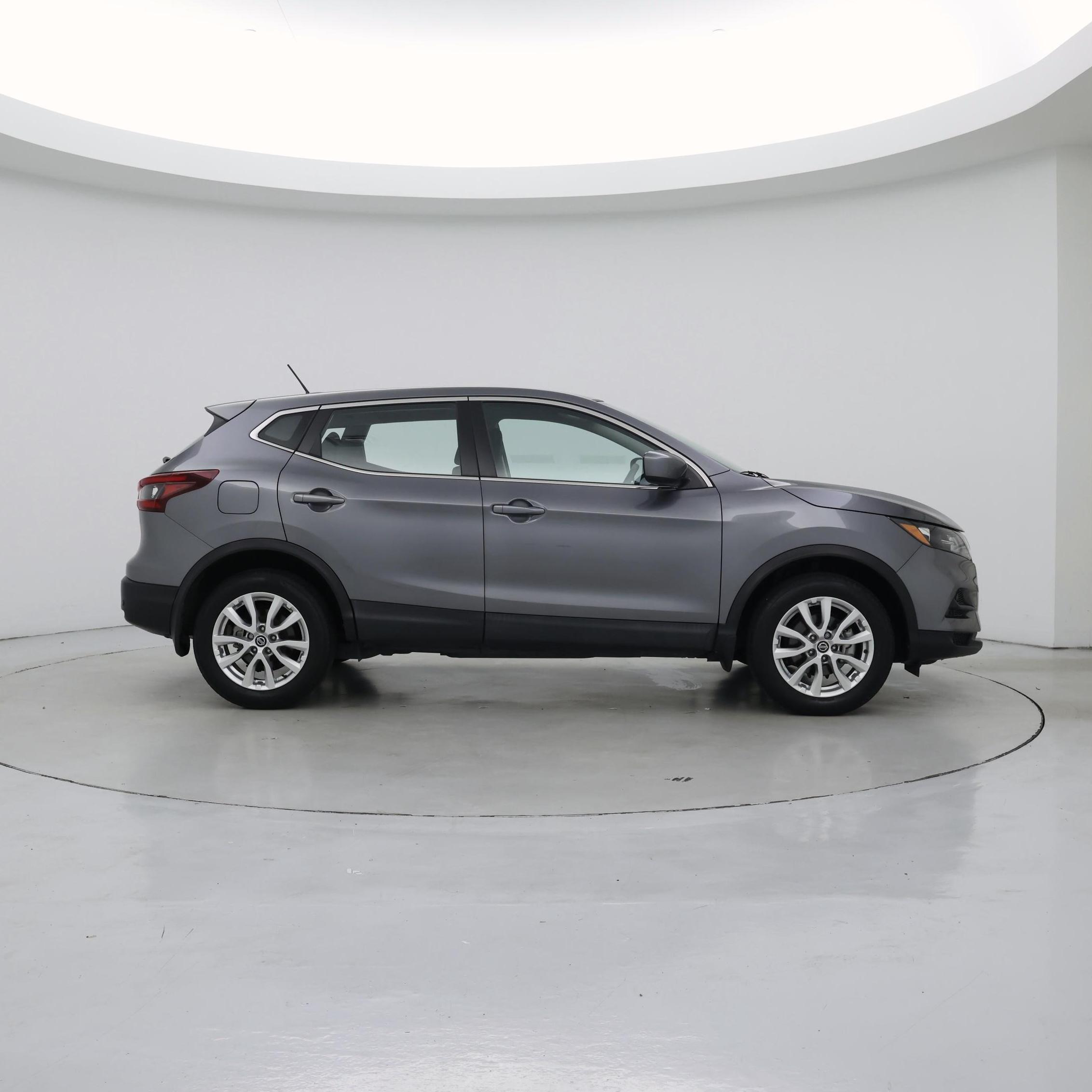 Thumbnail: 2022 Nissan Rogue Sport - 7