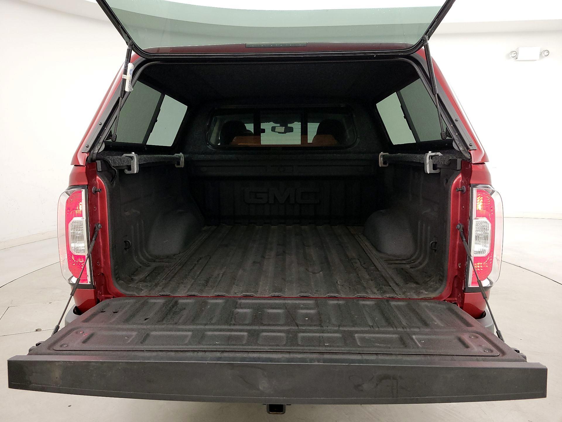 Thumbnail: 2020 GMC Canyon - 20