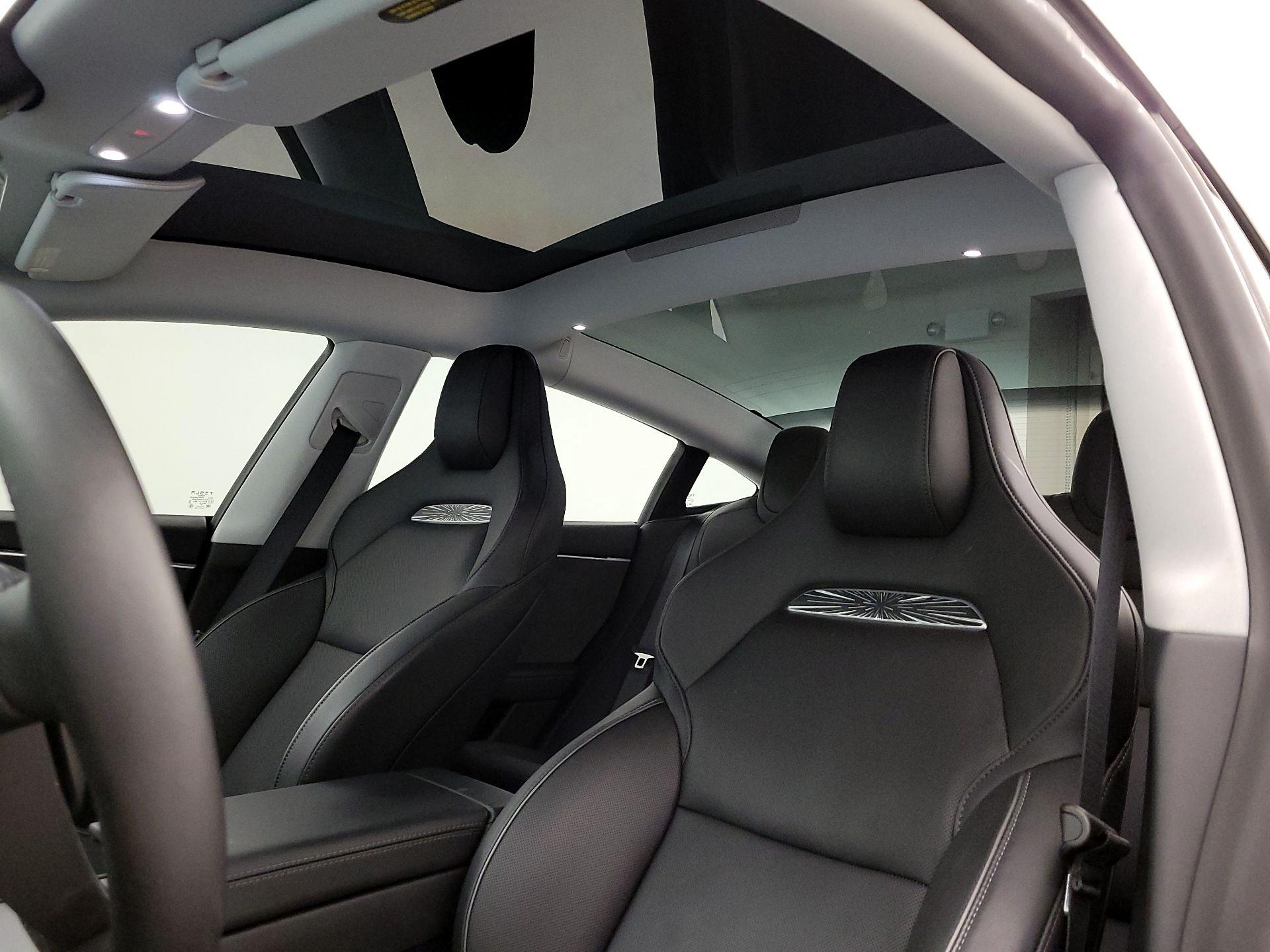 Thumbnail: 2024 Tesla Model 3 - 18