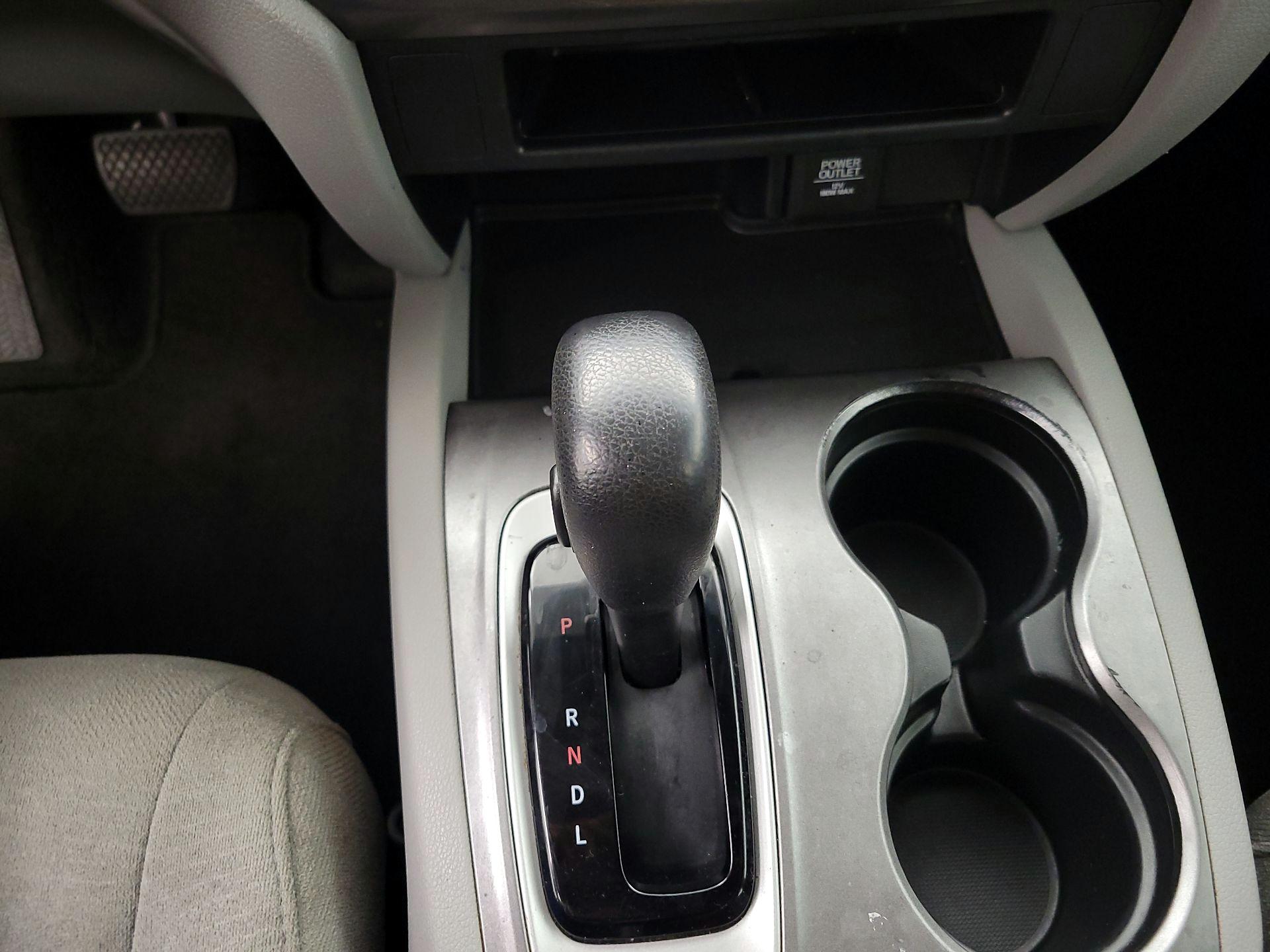 Thumbnail: 2017 Honda Pilot - 17
