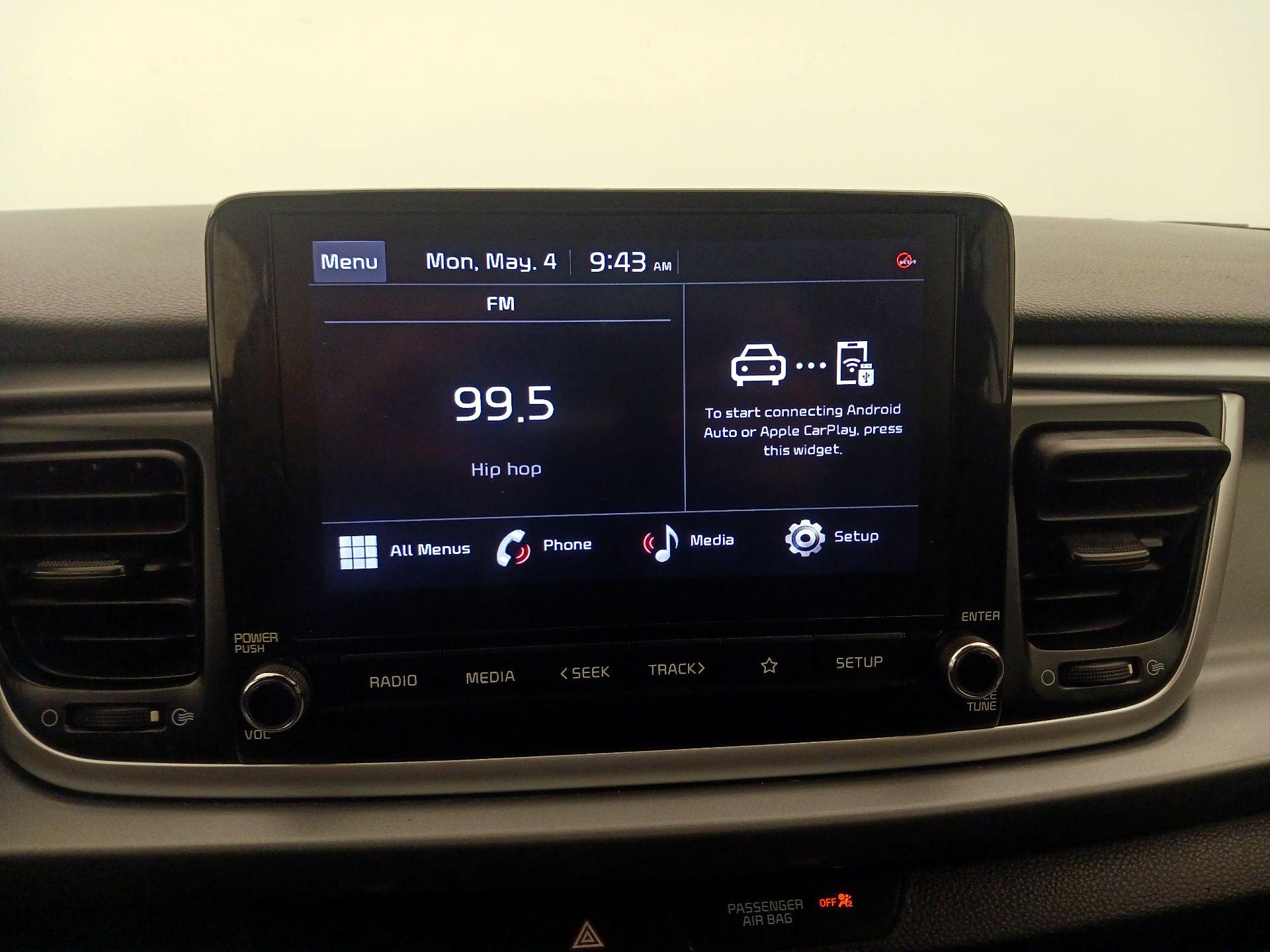 Thumbnail: 2023 Kia Rio - 15