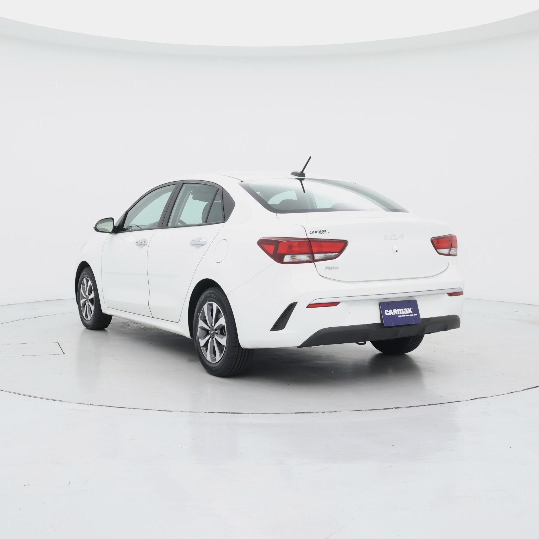 Thumbnail: 2023 Kia Rio - 2