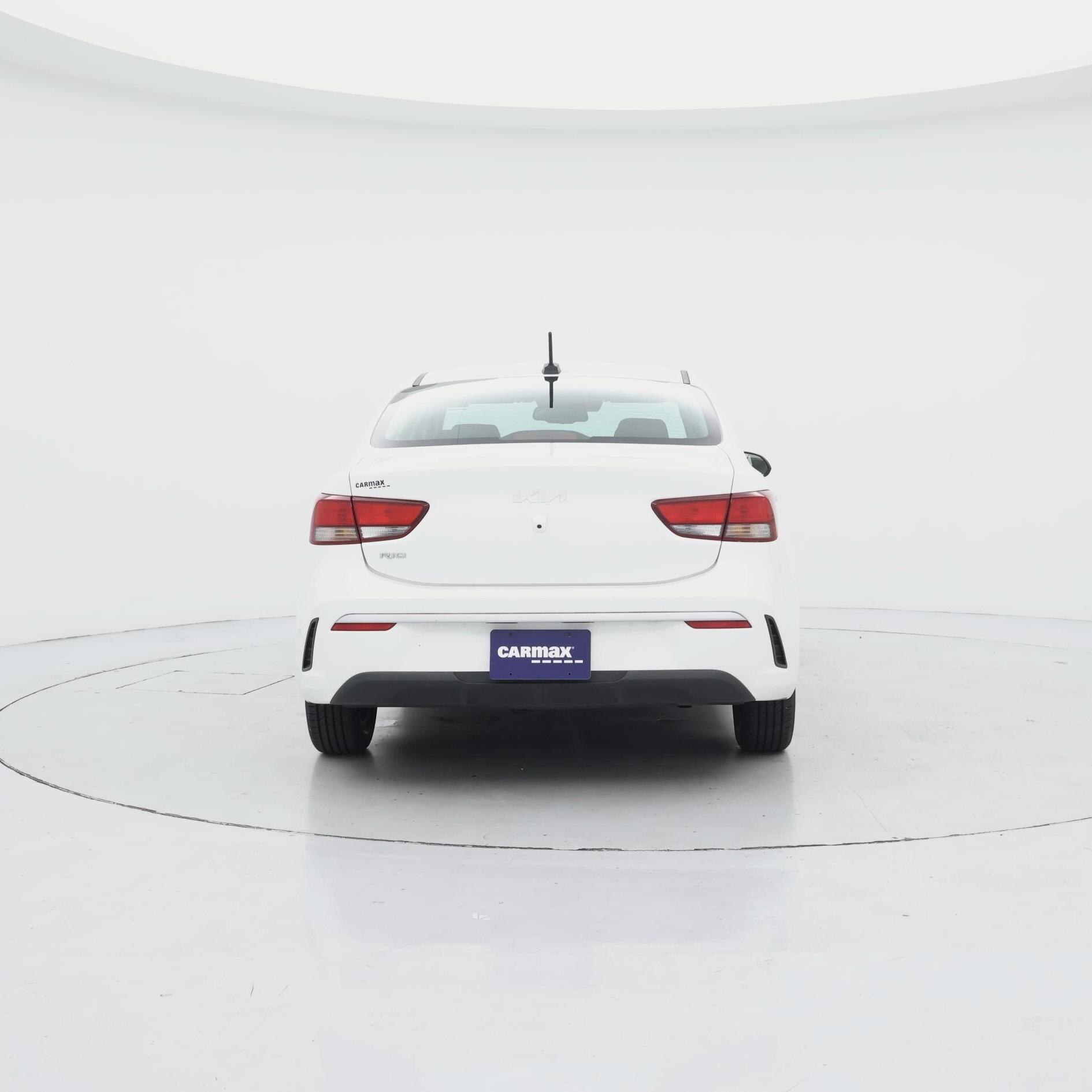 Thumbnail: 2023 Kia Rio - 6