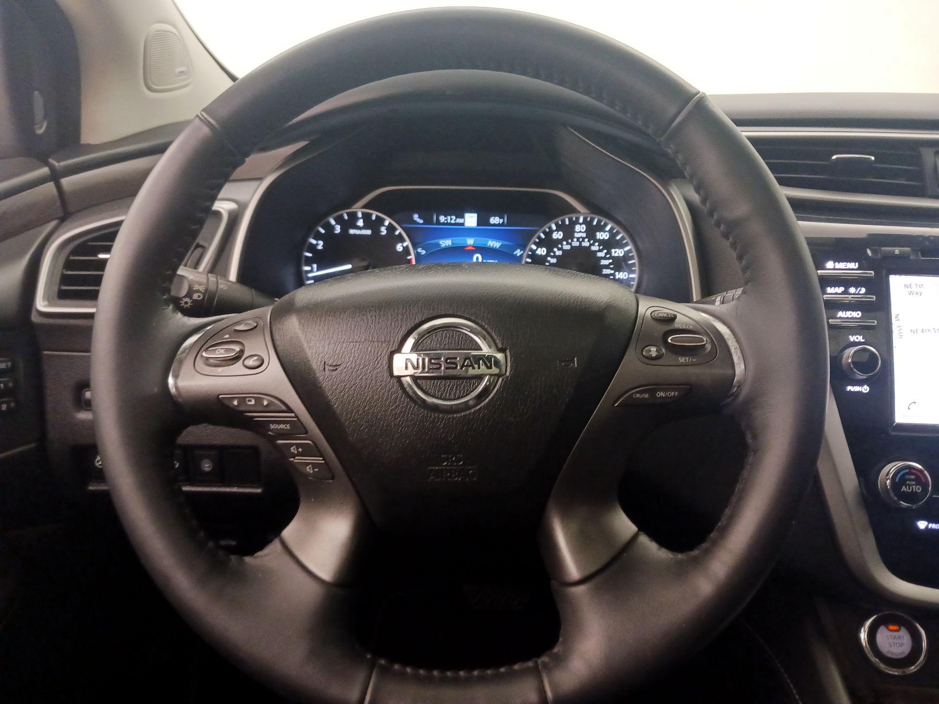 Thumbnail: 2020 Nissan Murano - 10