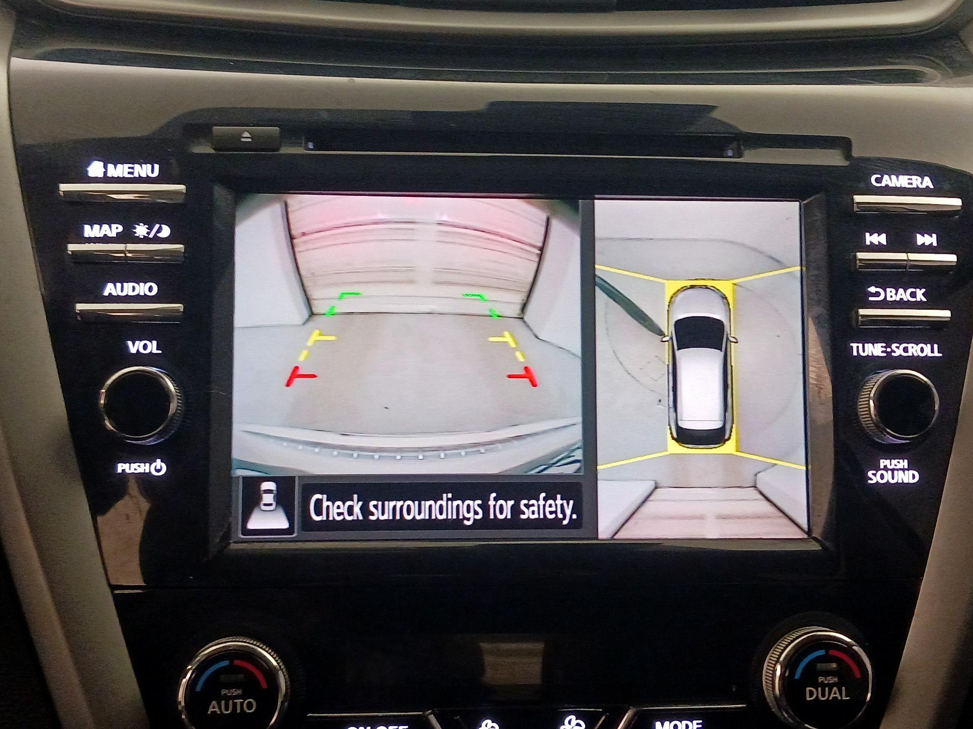 Thumbnail: 2020 Nissan Murano - 15