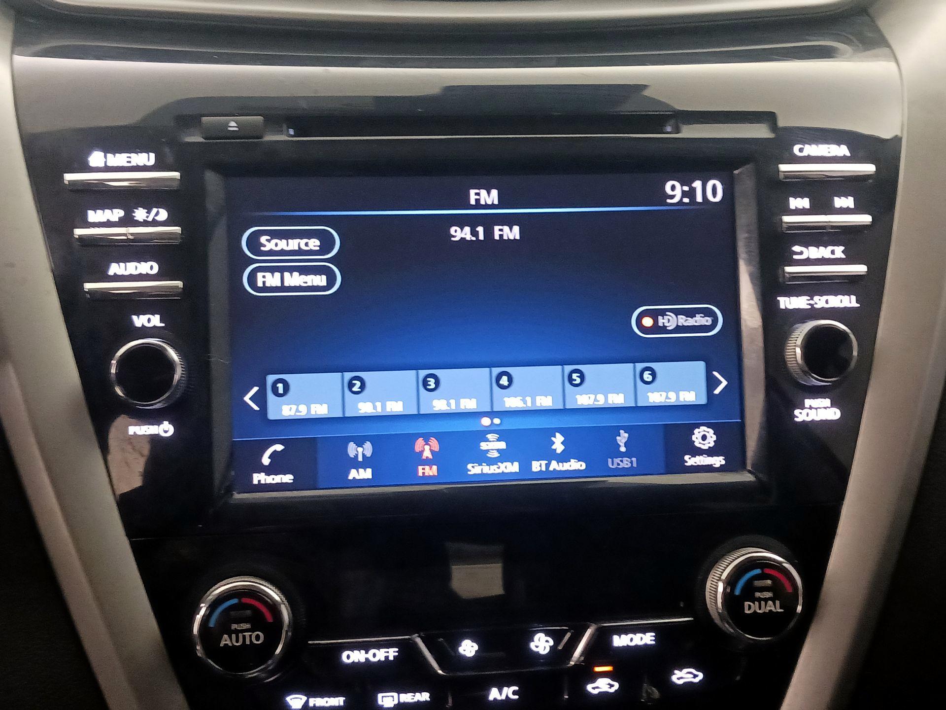 Thumbnail: 2020 Nissan Murano - 16