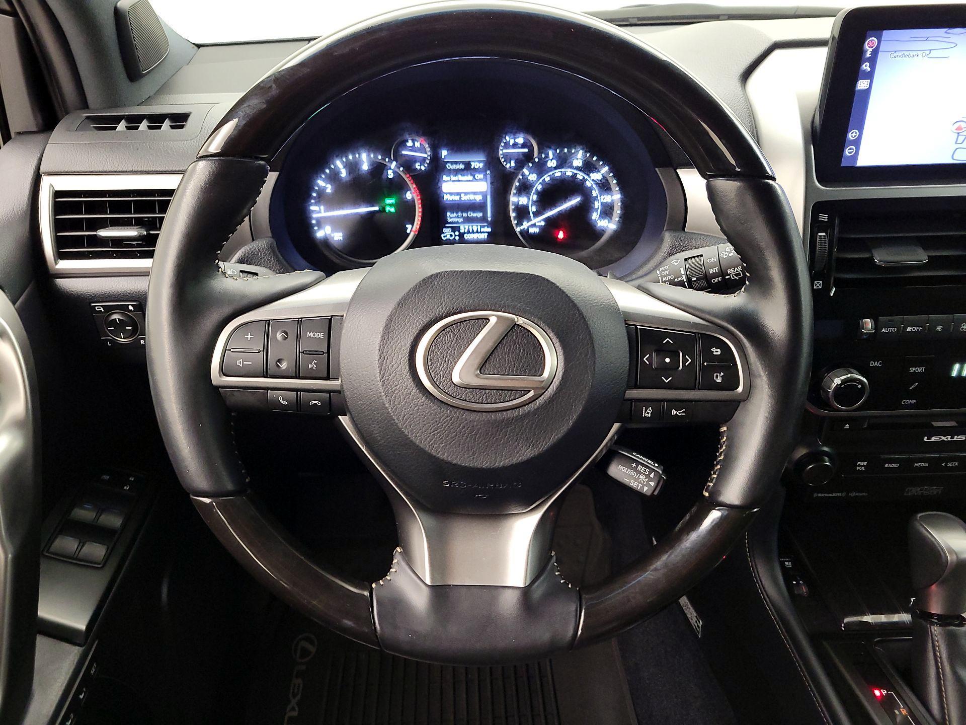 Thumbnail: 2022 Lexus GX - 10