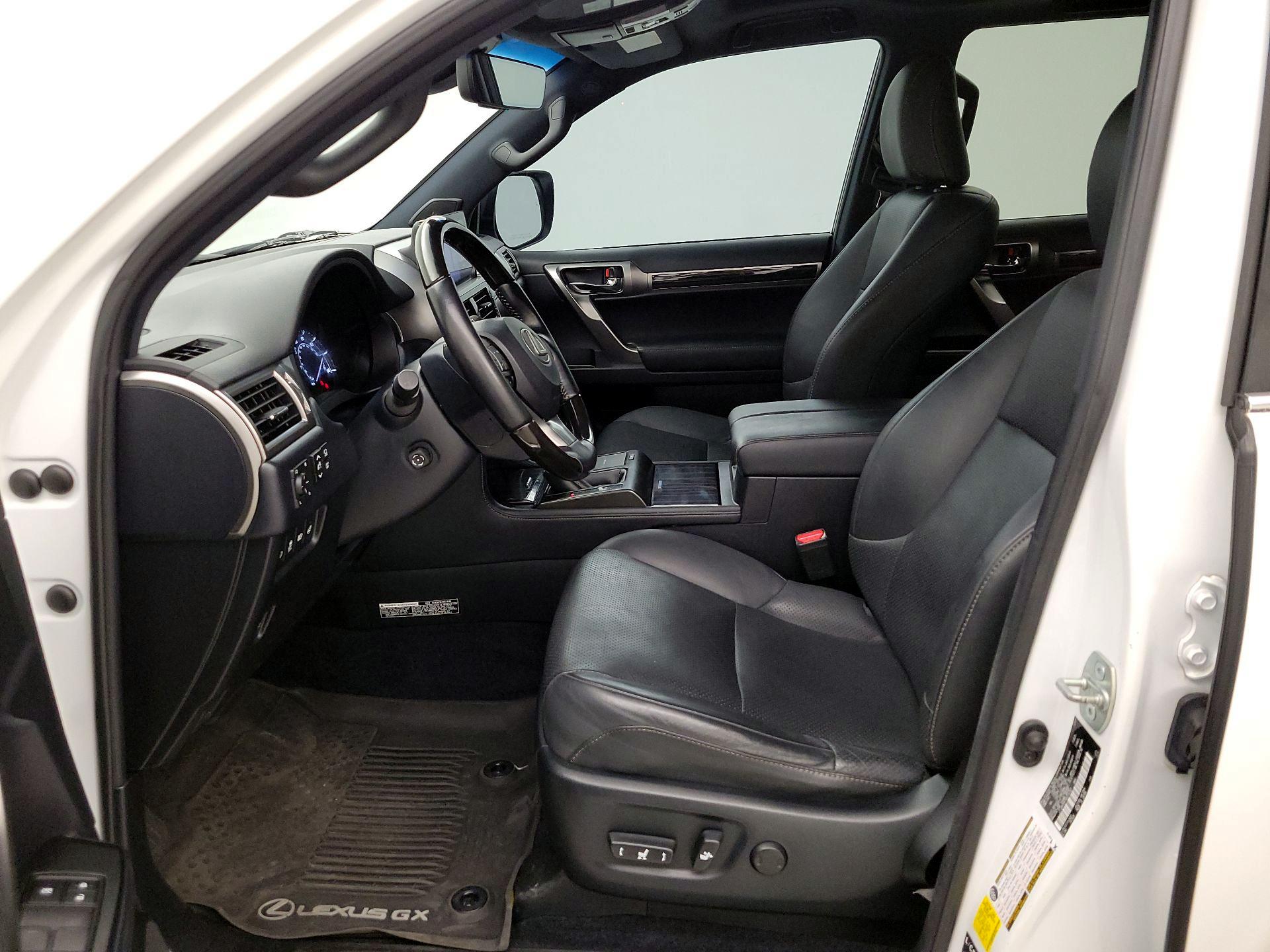 Thumbnail: 2022 Lexus GX - 11