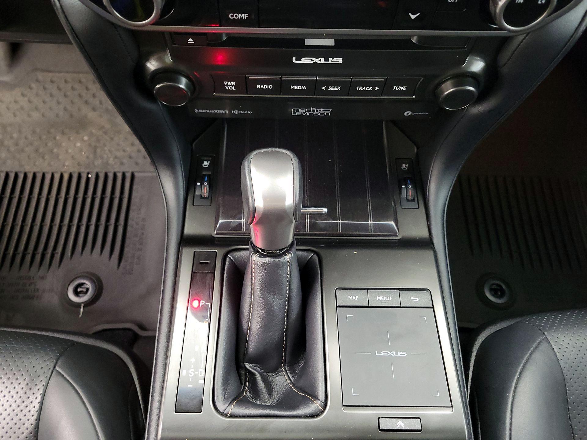 Thumbnail: 2022 Lexus GX - 18