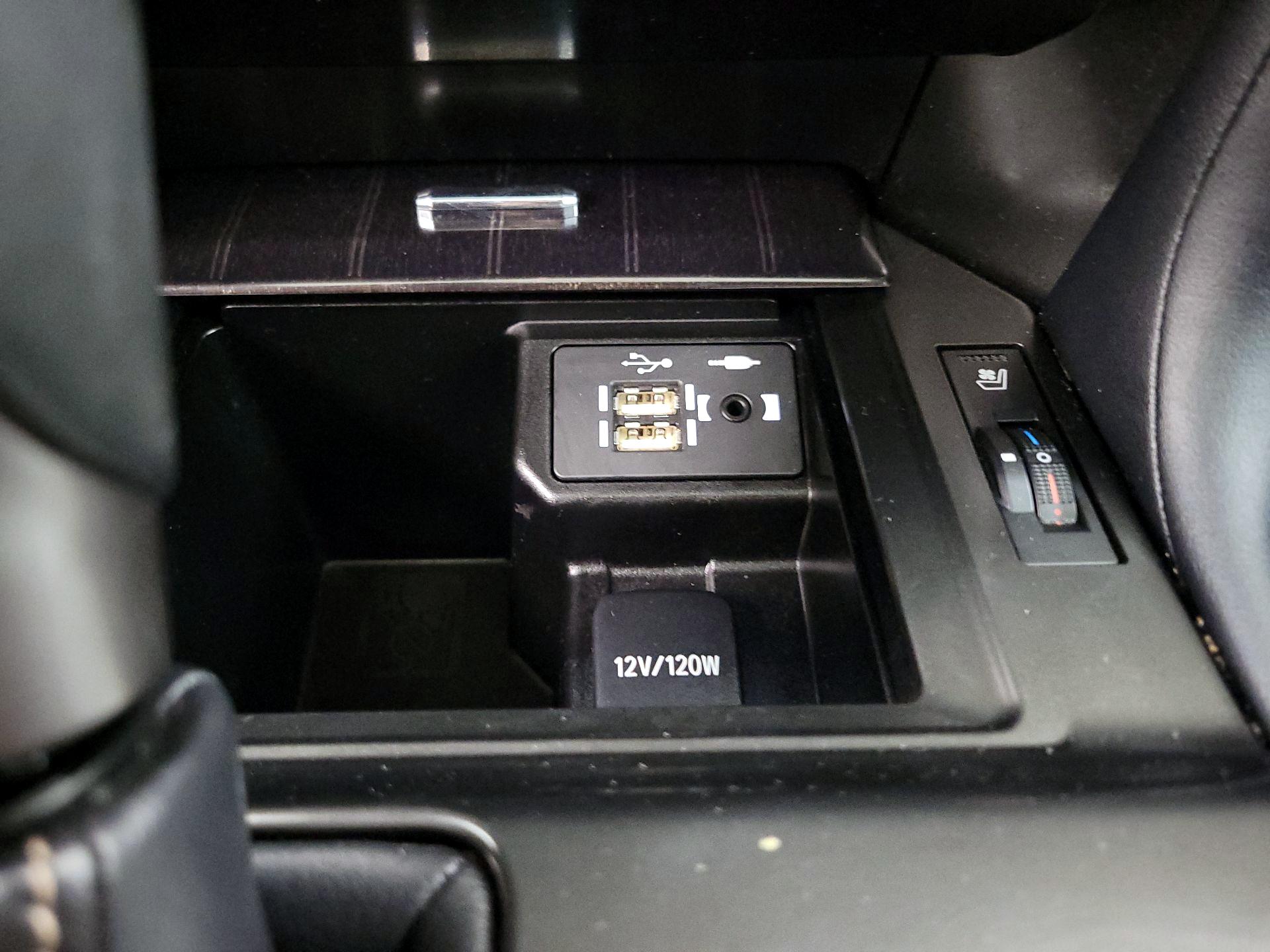 Thumbnail: 2022 Lexus GX - 19