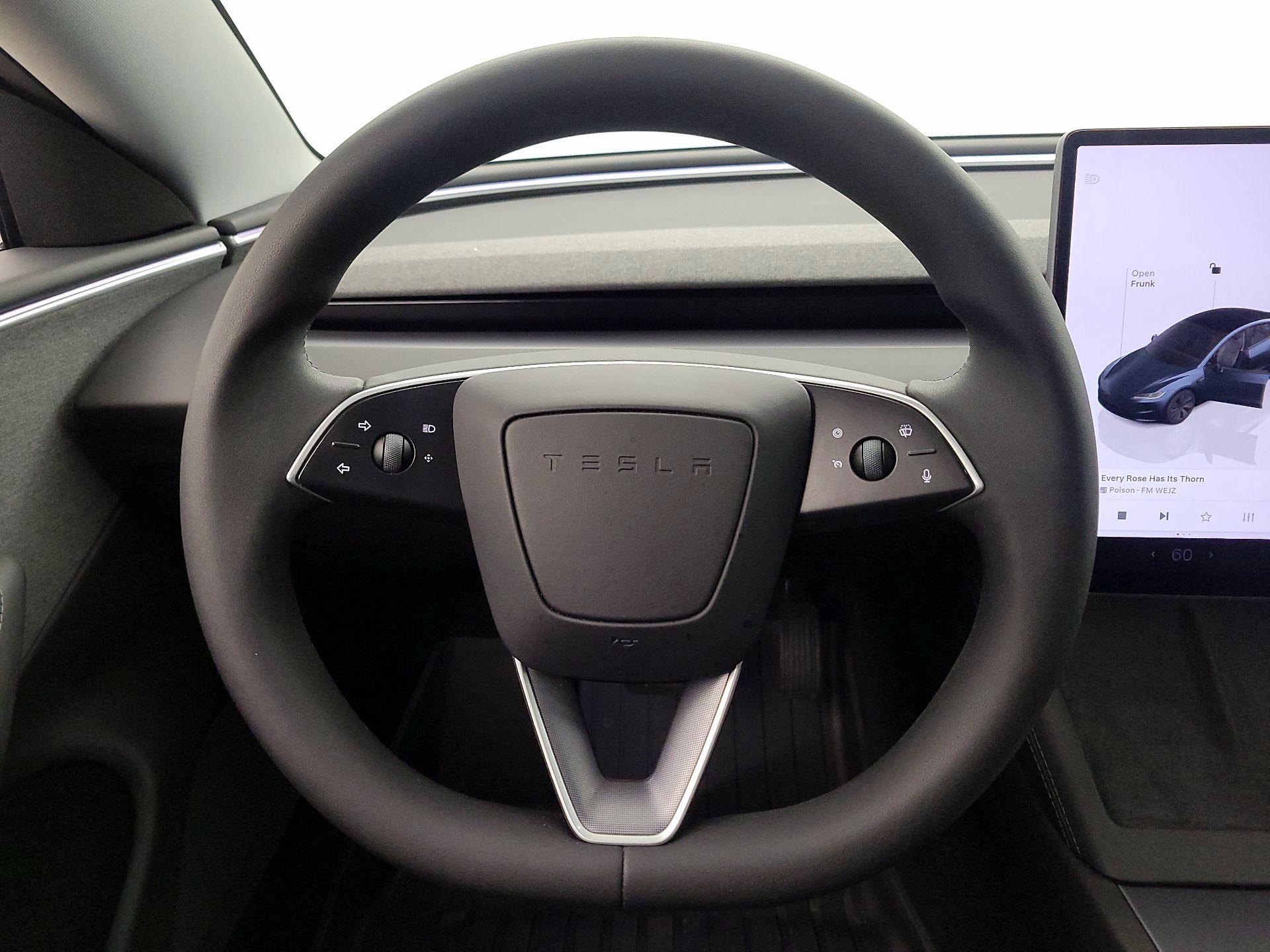 Thumbnail: 2025 Tesla Model 3 - 10