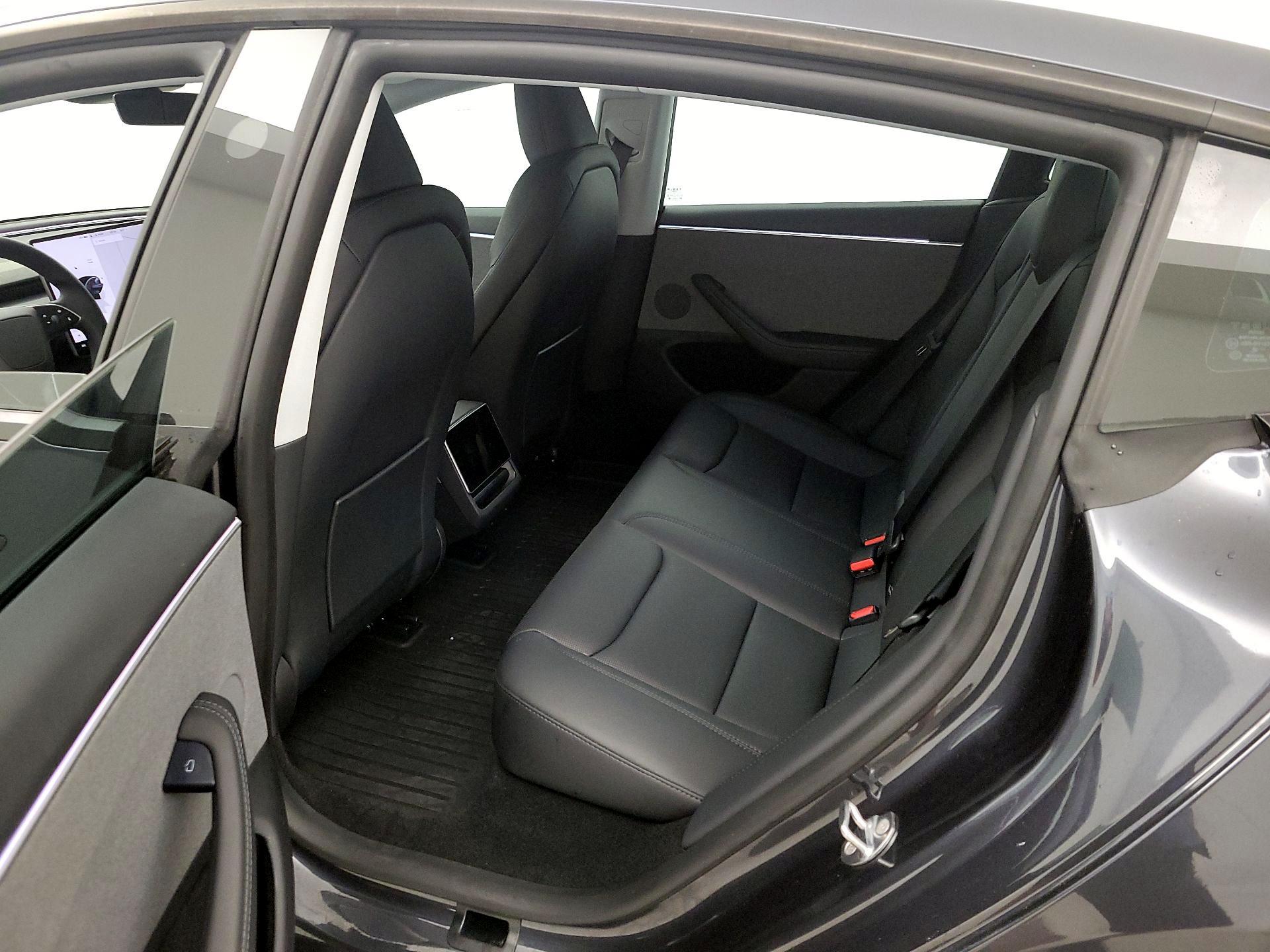 Thumbnail: 2025 Tesla Model 3 - 20