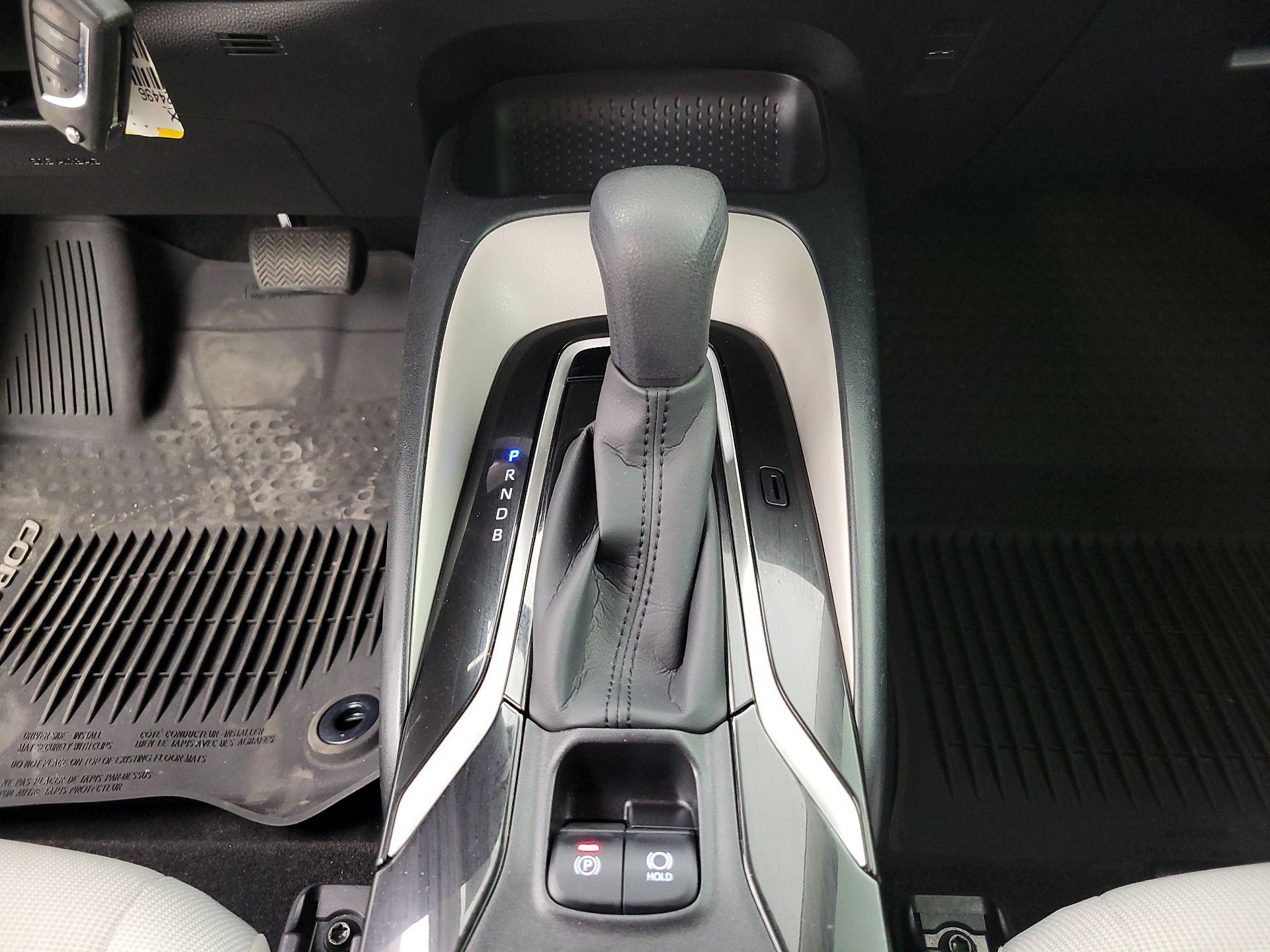 Thumbnail: 2021 Toyota Corolla - 17