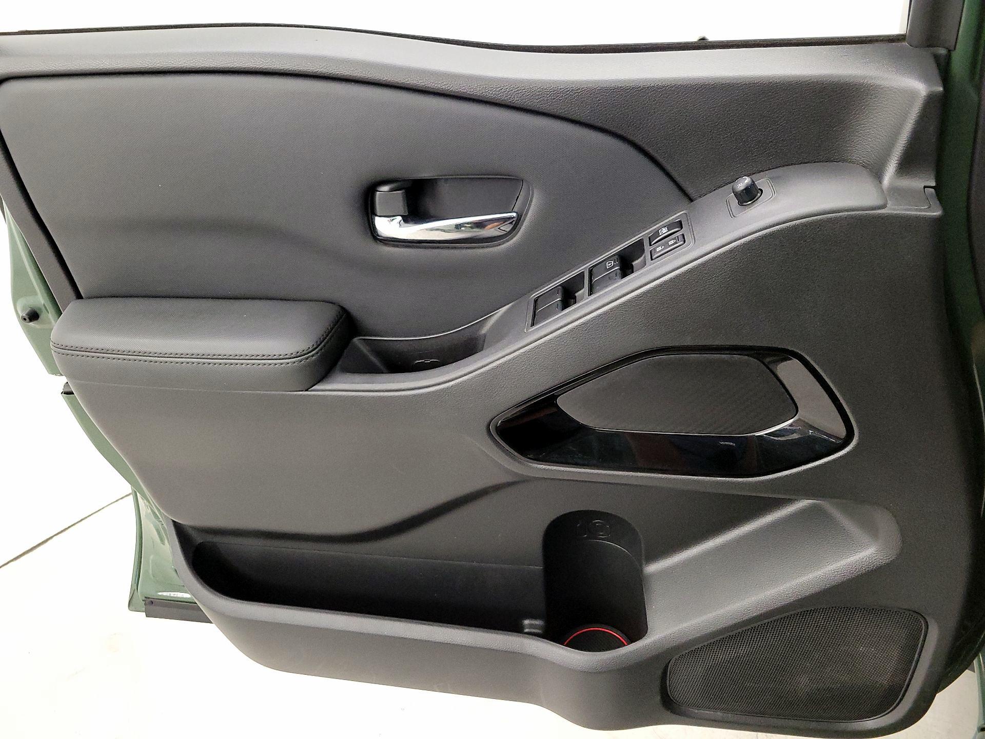 Thumbnail: 2022 Nissan Frontier - 12