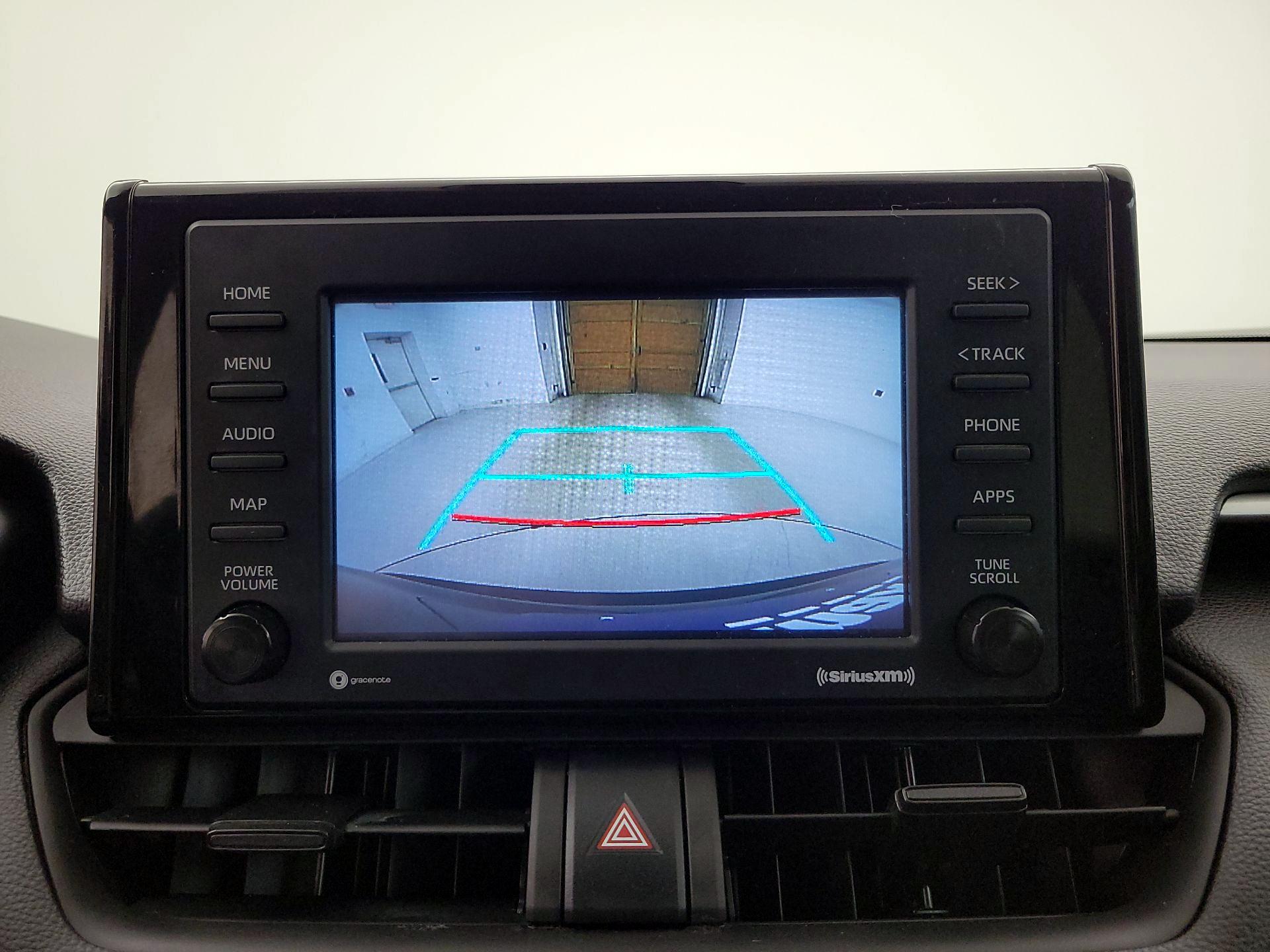 Thumbnail: 2022 Toyota RAV4 - 14