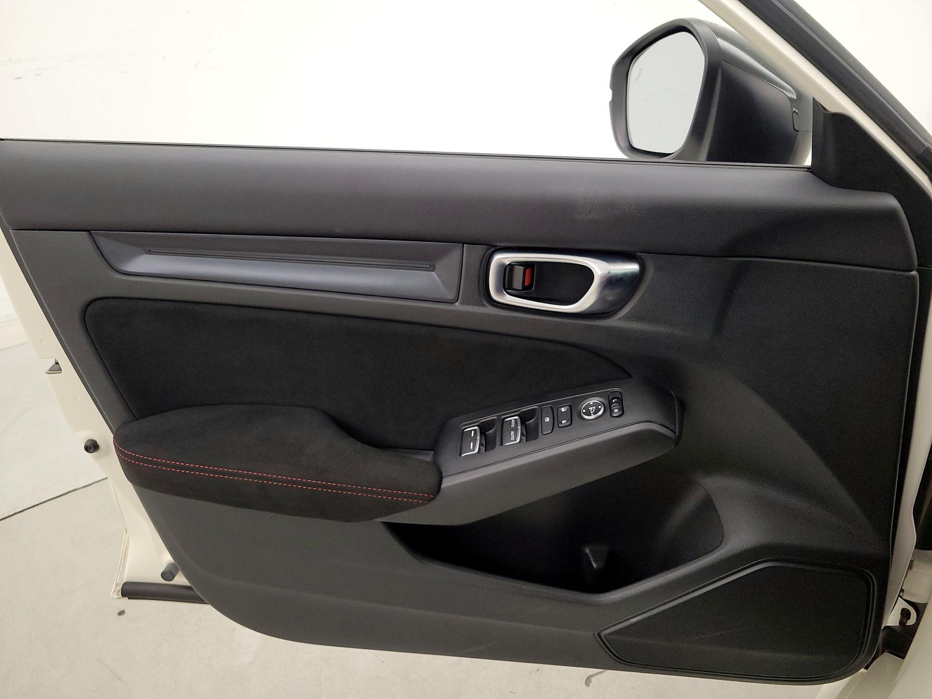 Thumbnail: 2023 Honda Civic - 12