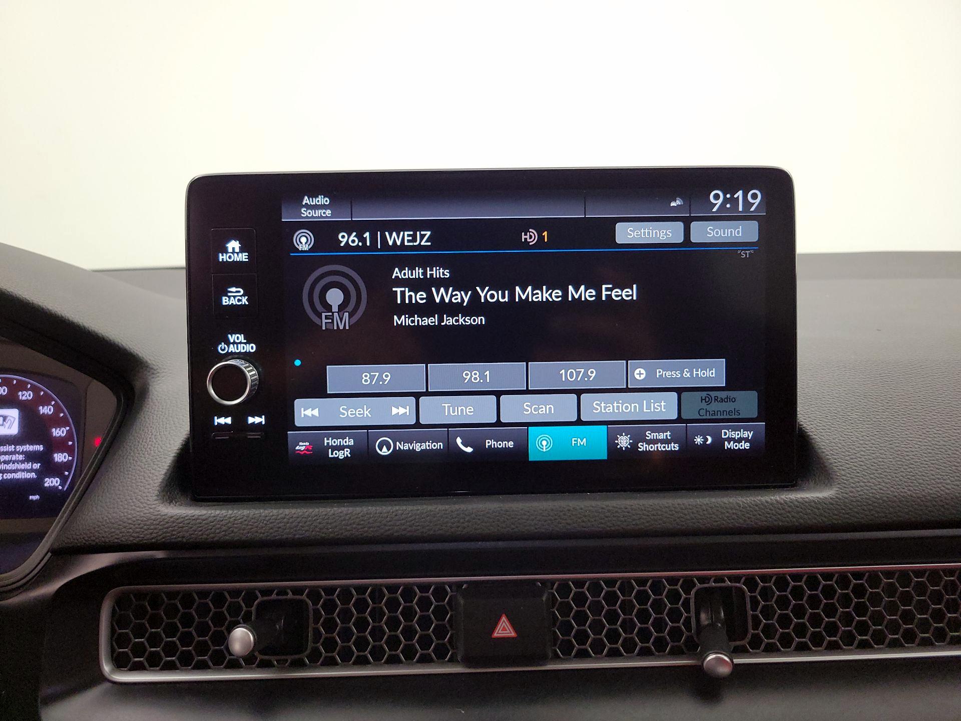 Thumbnail: 2023 Honda Civic - 16