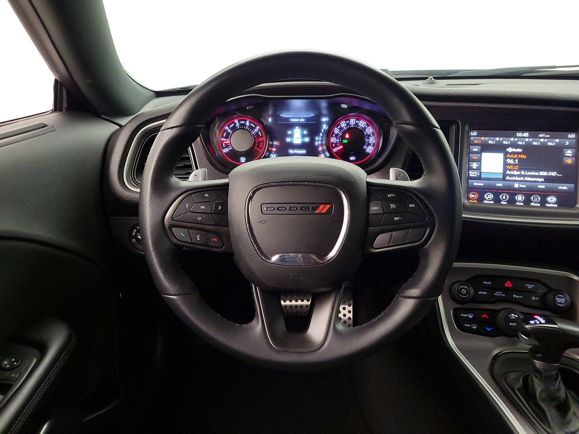 Thumbnail: 2022 Dodge Challenger - 10