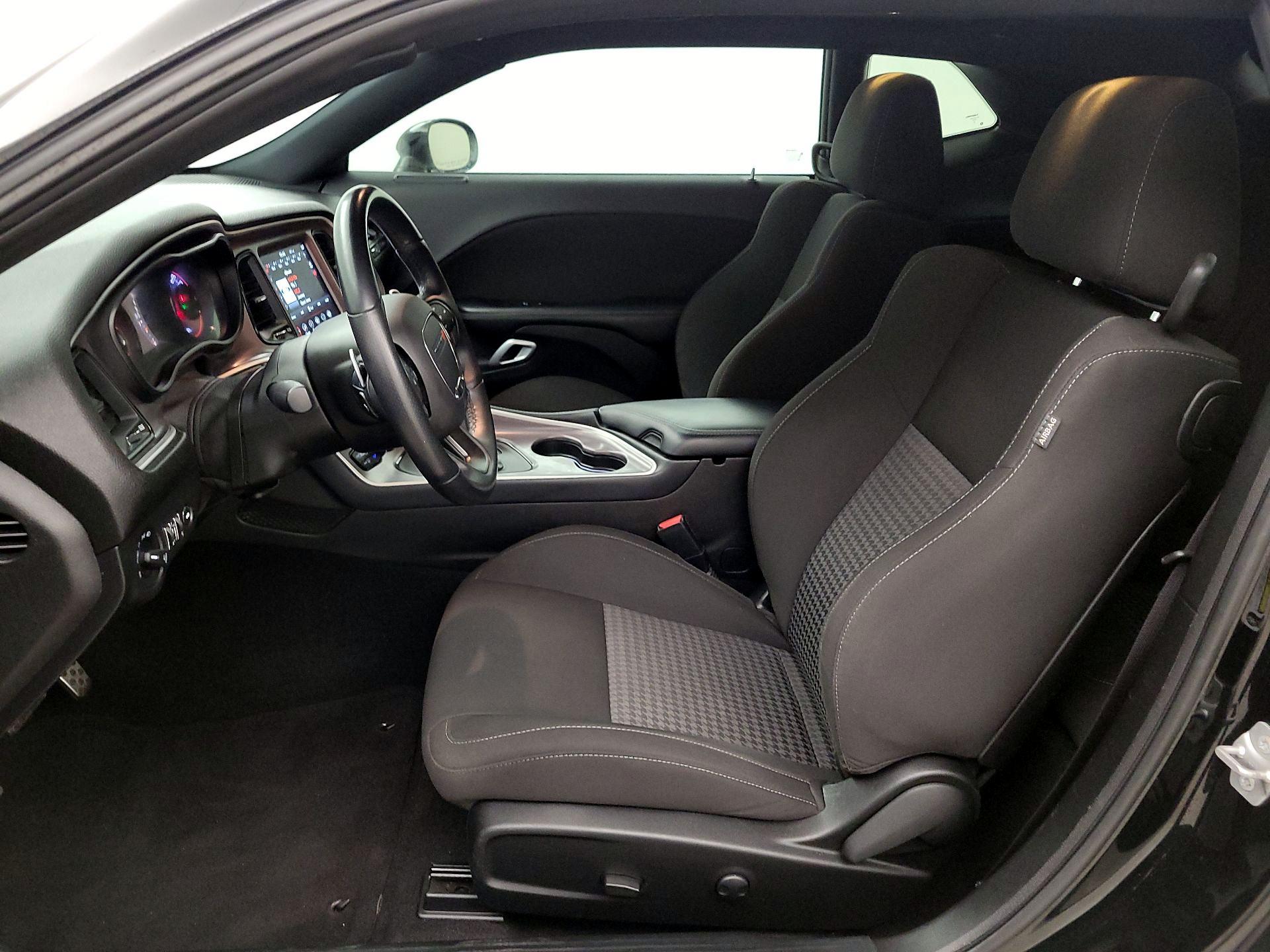 Thumbnail: 2022 Dodge Challenger - 11