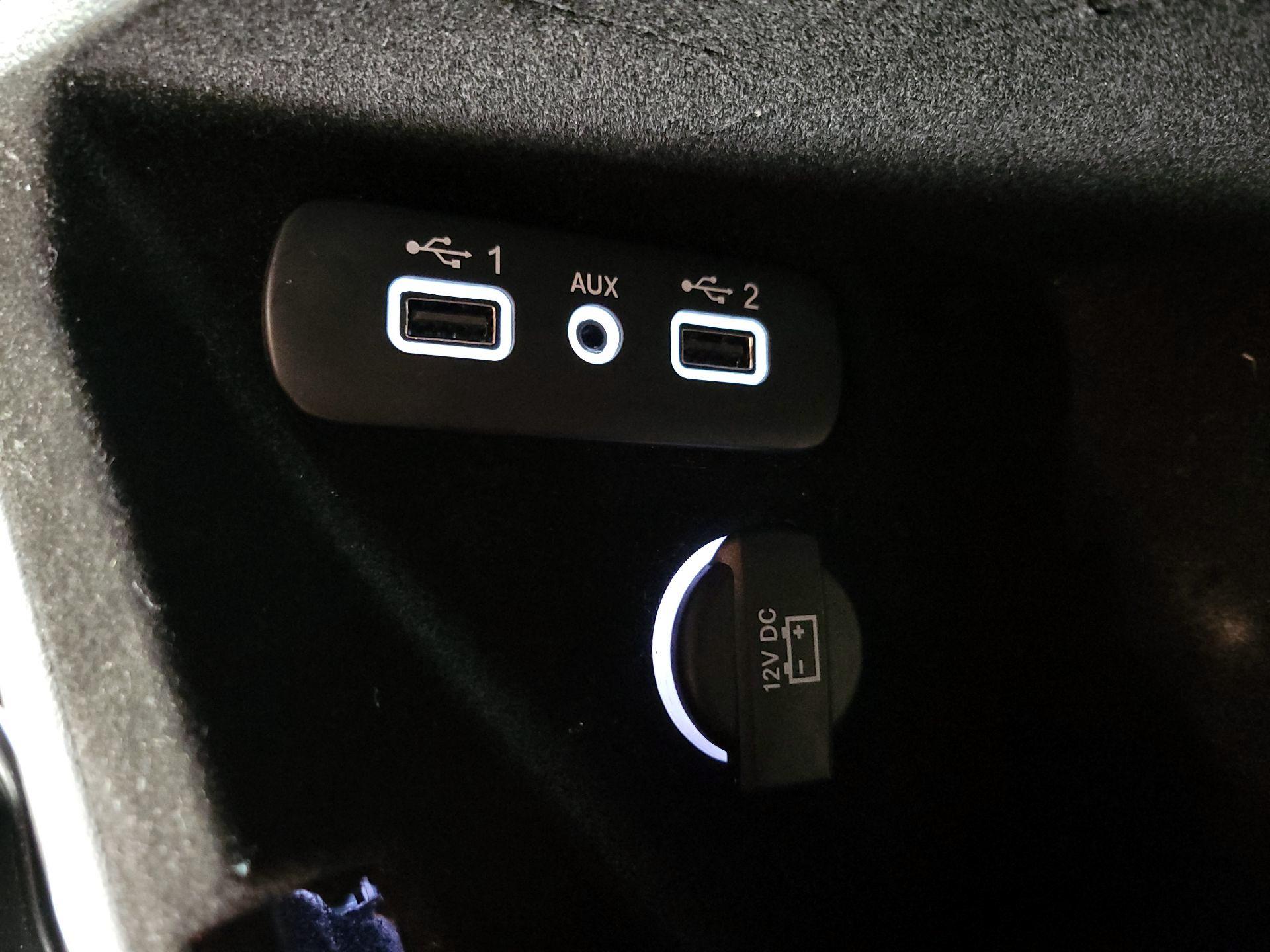 Thumbnail: 2022 Dodge Challenger - 18