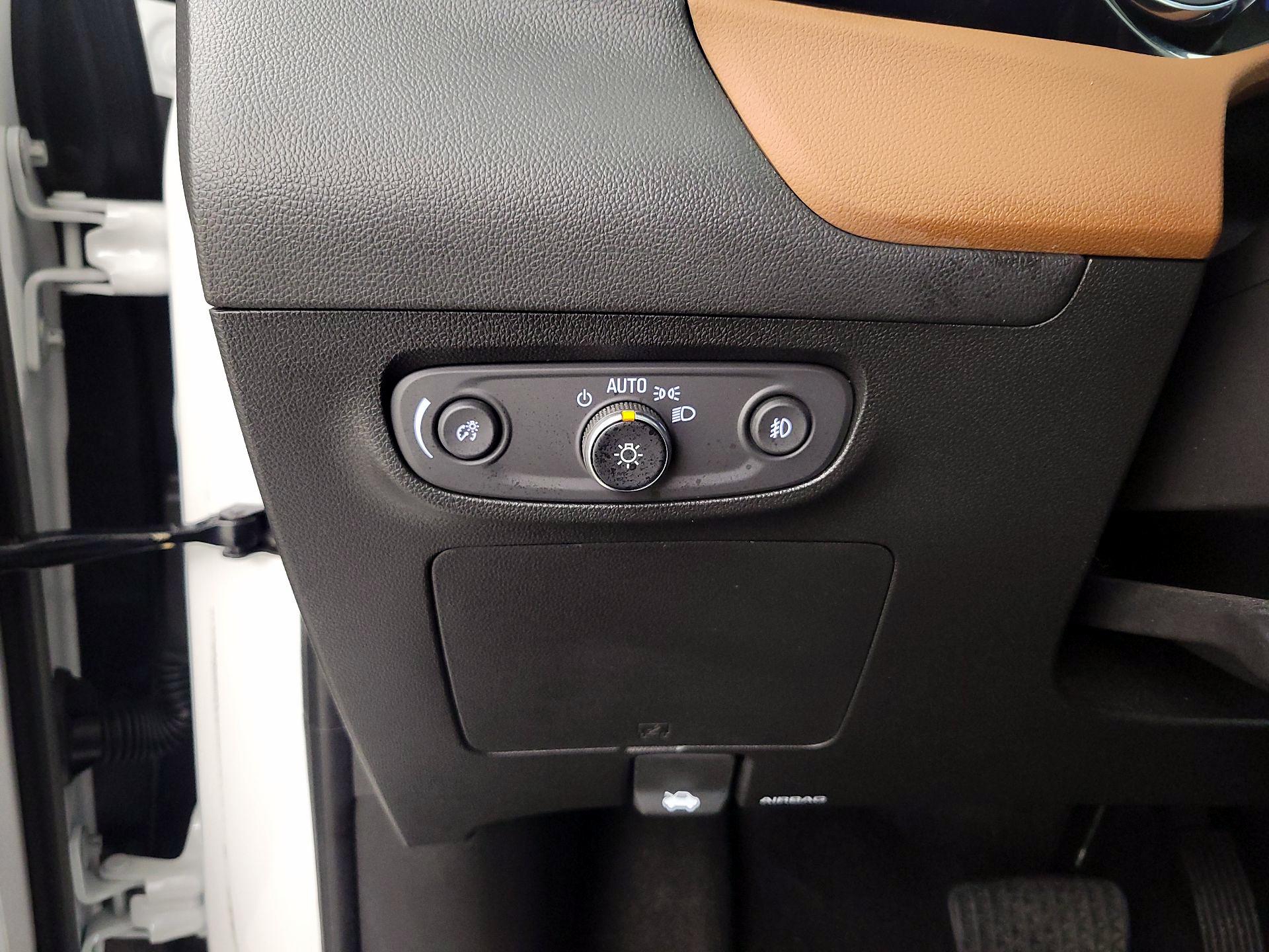 Thumbnail: 2021 Buick Encore GX - 13