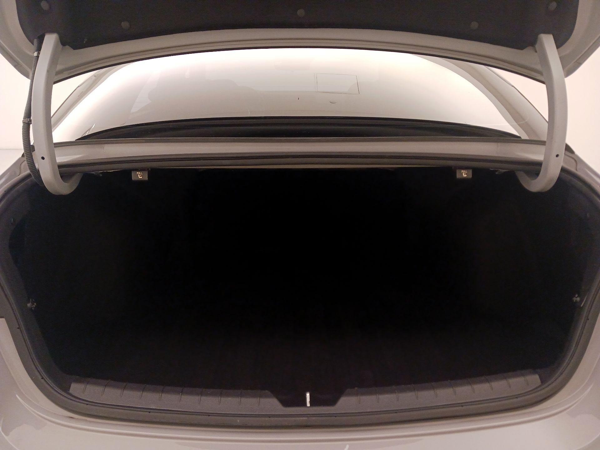 Thumbnail: 2021 Kia K5 - 20
